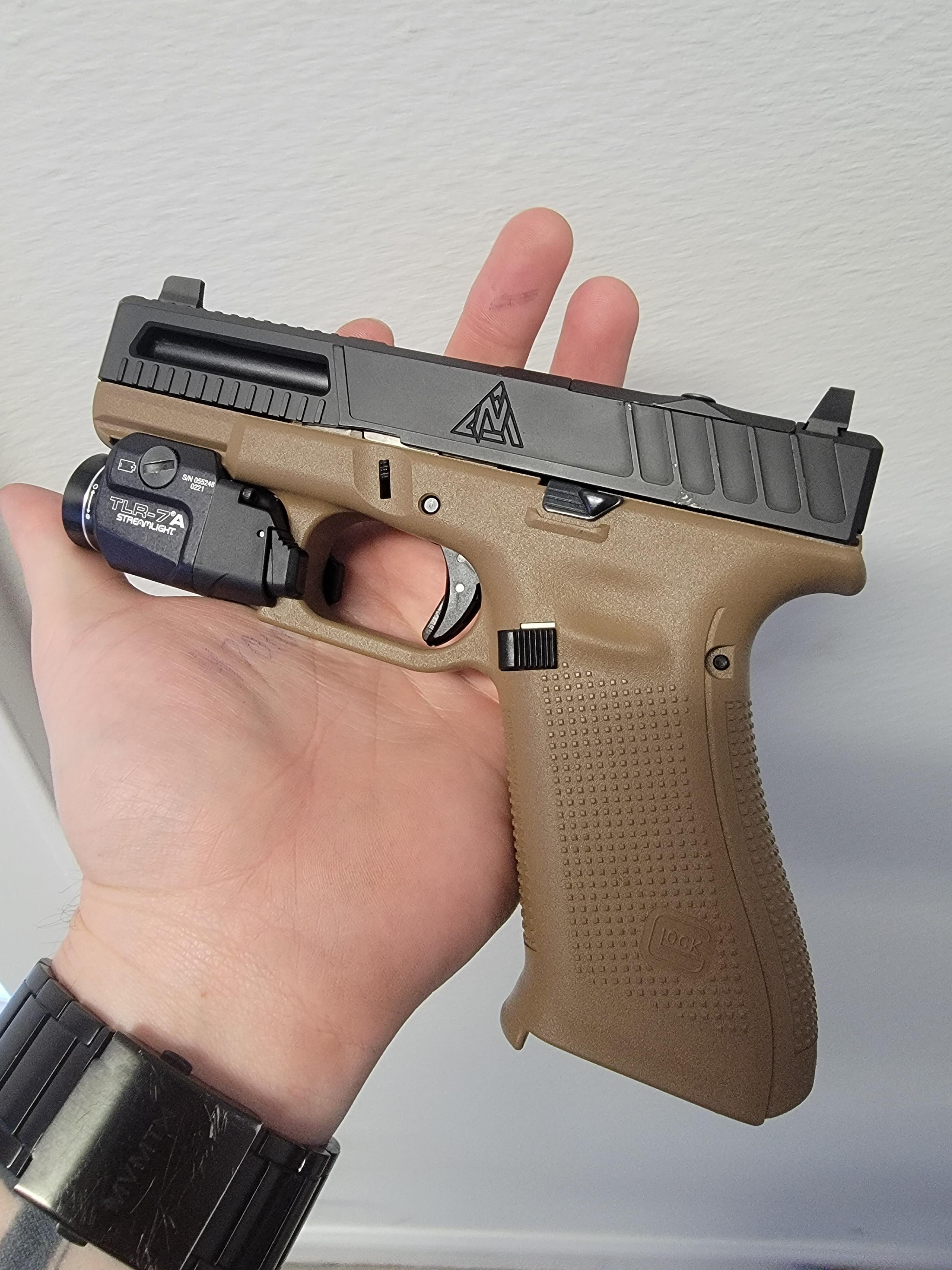 Peanut Butter and Jealous (Glock 19x) r/GlockMod