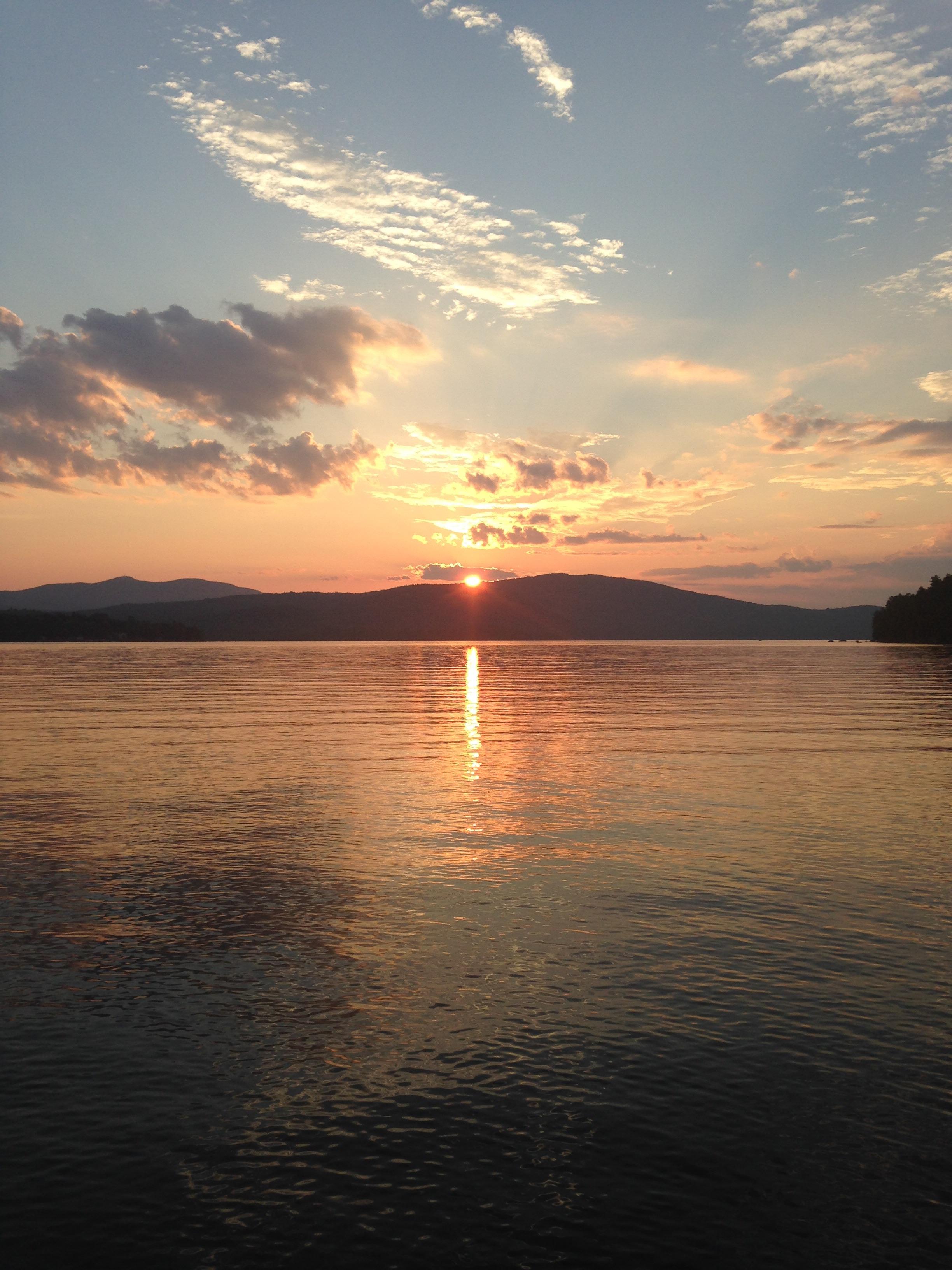 Sunsets on Newfound Lake r/newhampshire