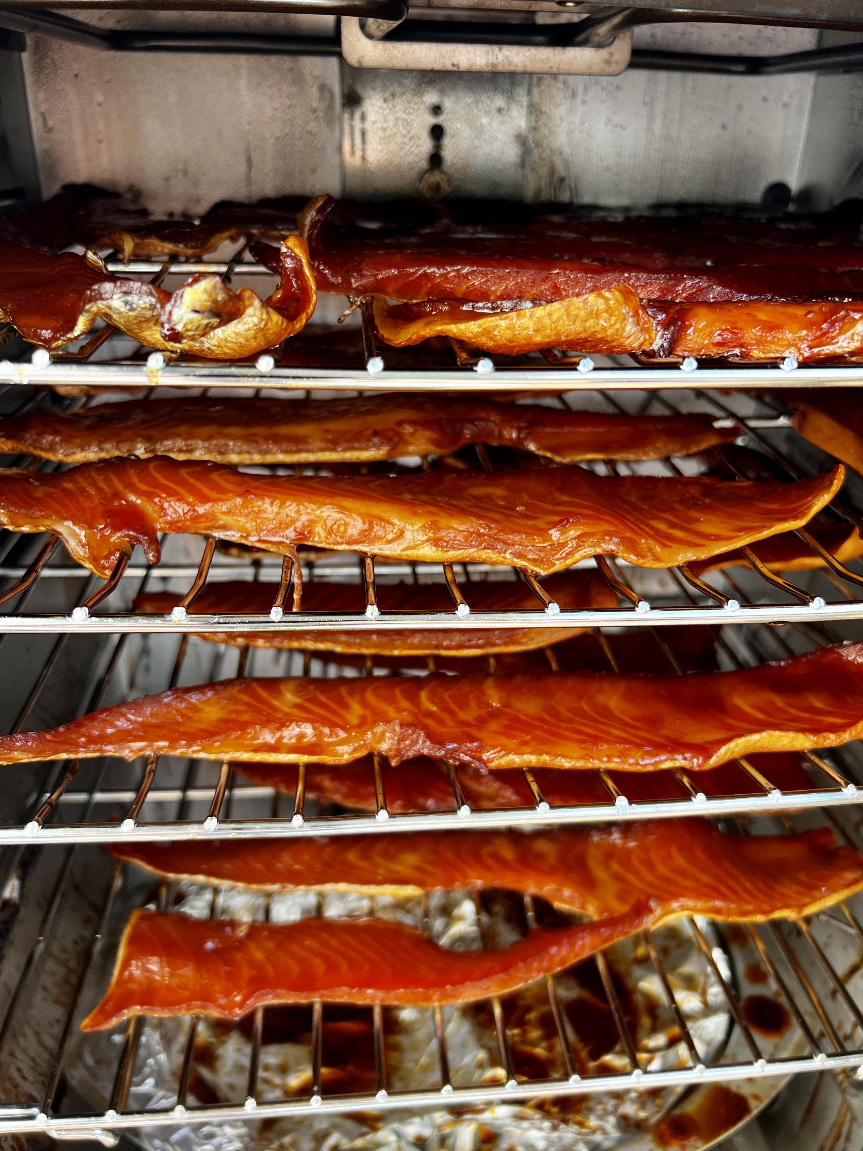 Salmon candy salmon belly 😋 Masterbuilt