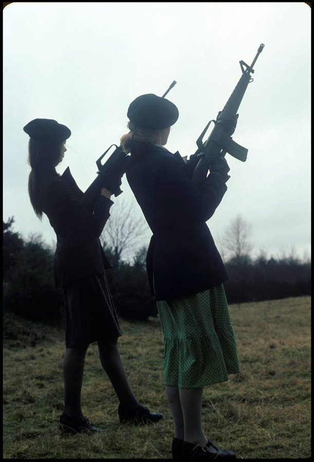 Women in Rebellion How Paramilitary Women Experienced the Troubles of