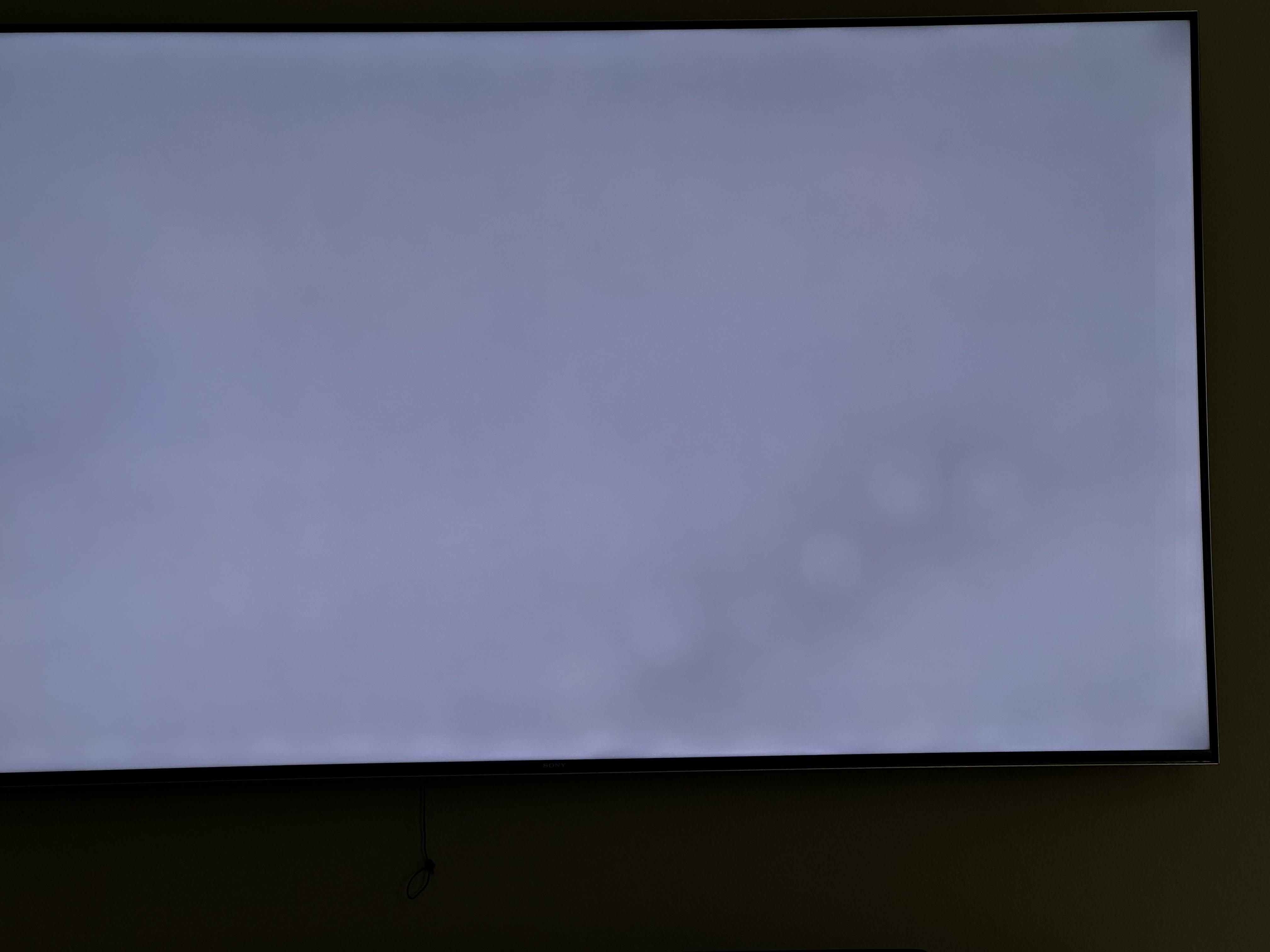 Weird circles on x900h r/sony