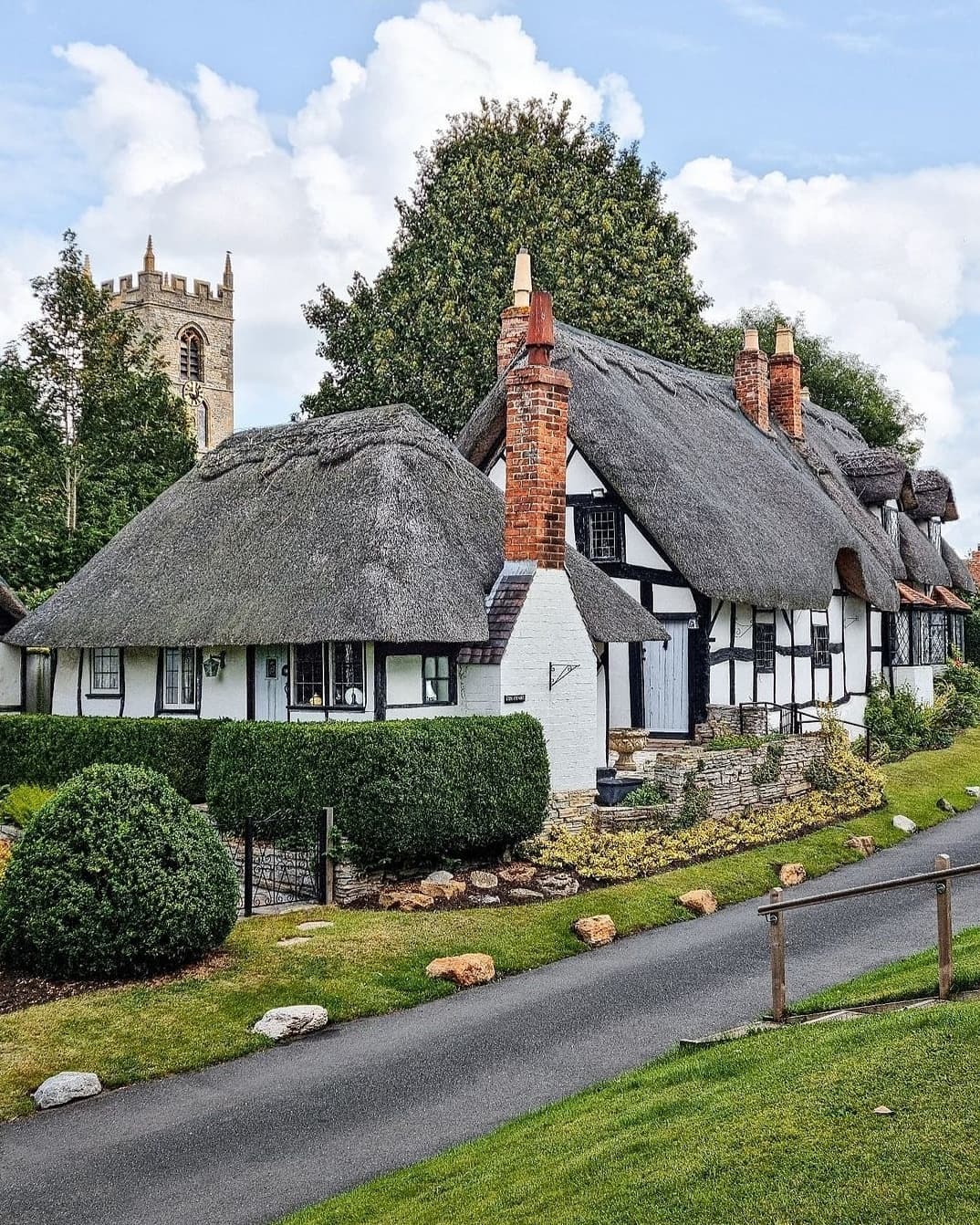 WelfordonAvon, Warwickshire, England ArchitecturalRevival