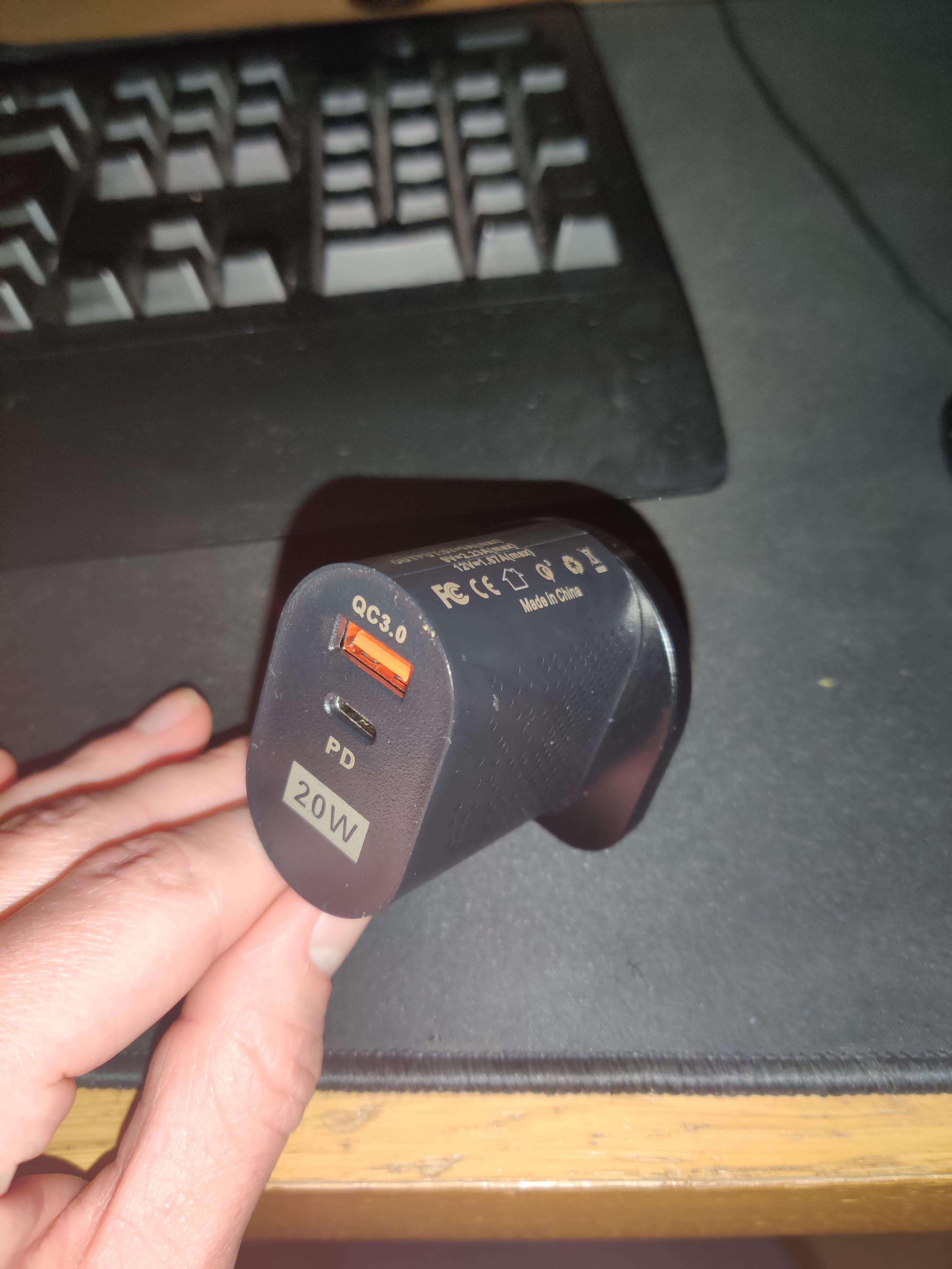 Power deliver charger stopped working after using both outputs(fine