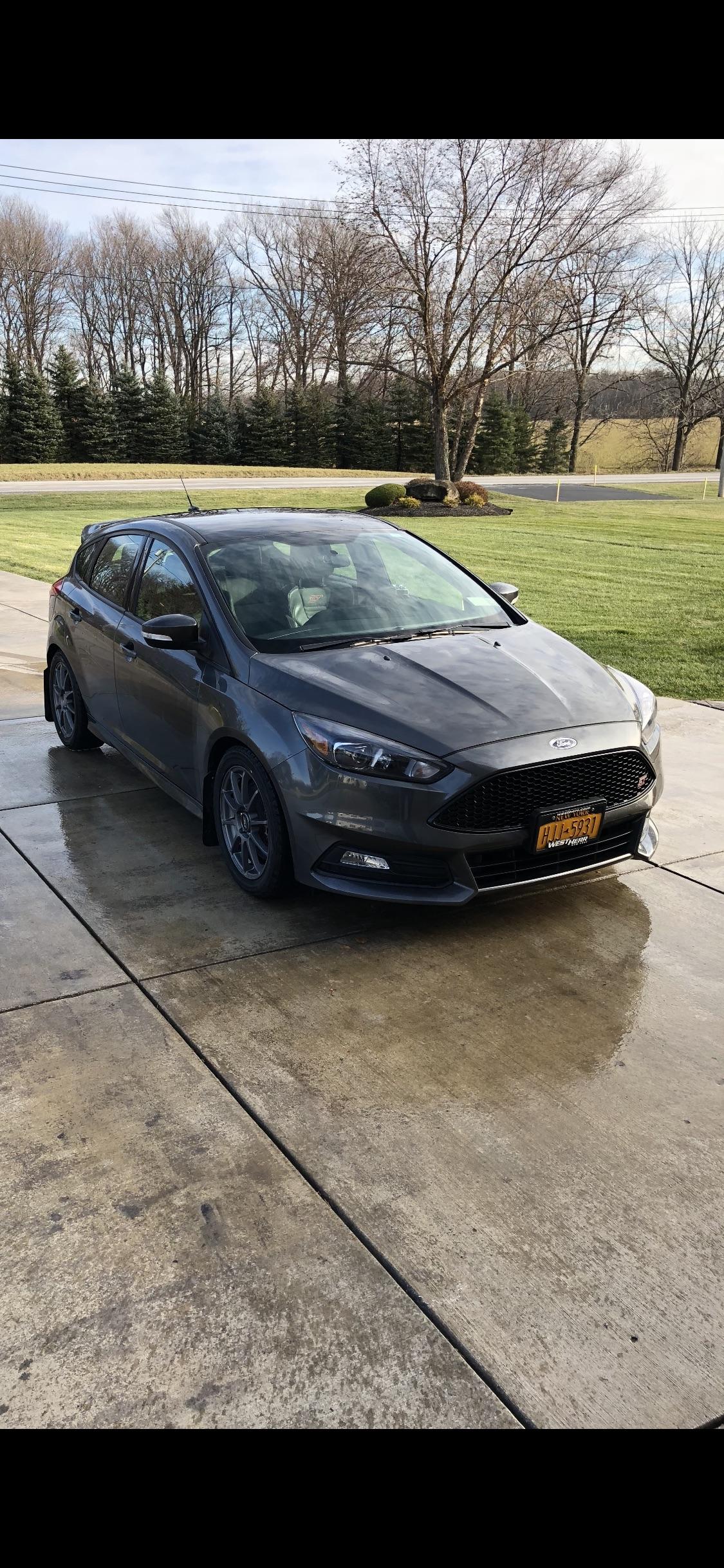 2016 Metallic ST2 r/FocusST