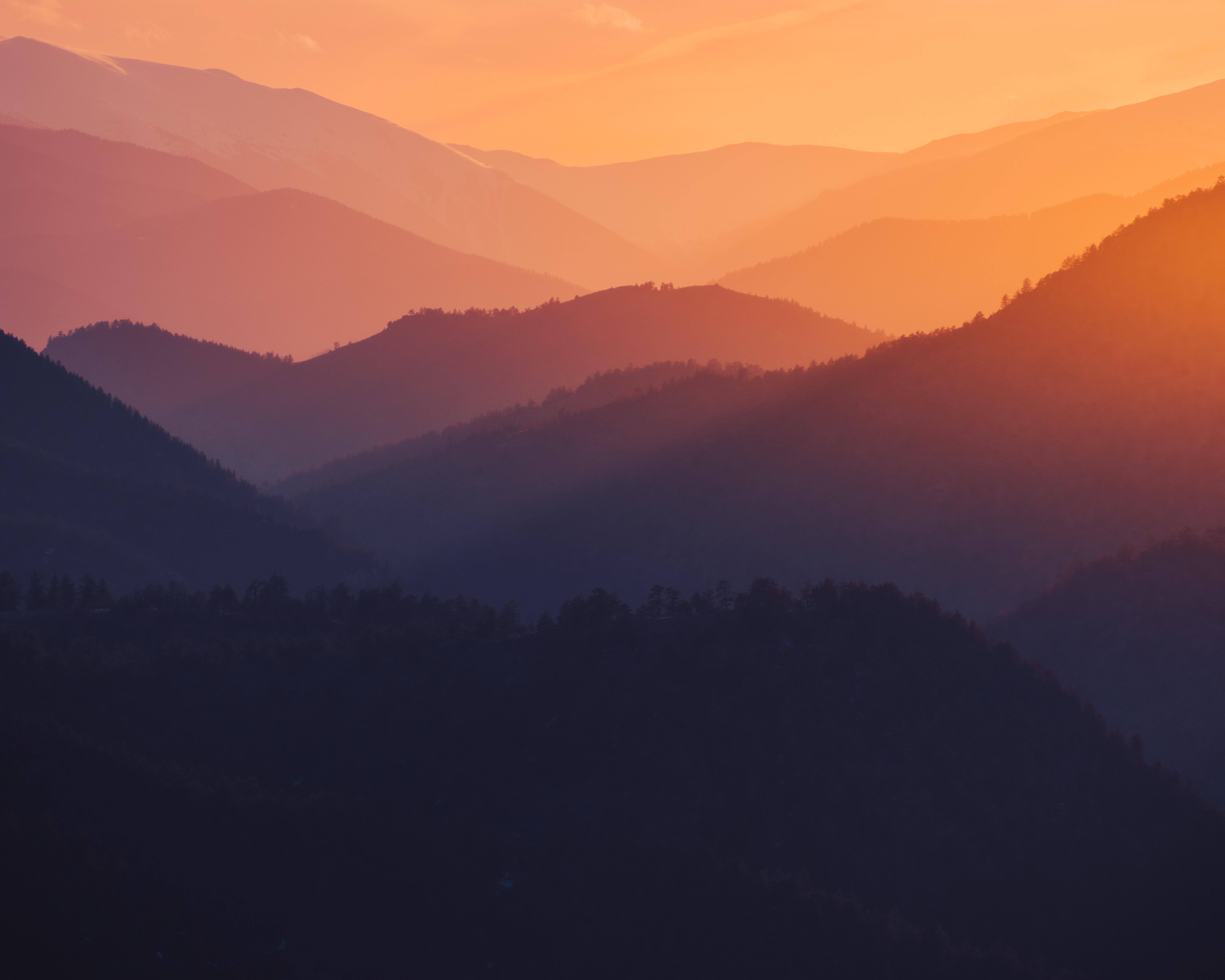 Lookout Mountain at sunset r/Colorado