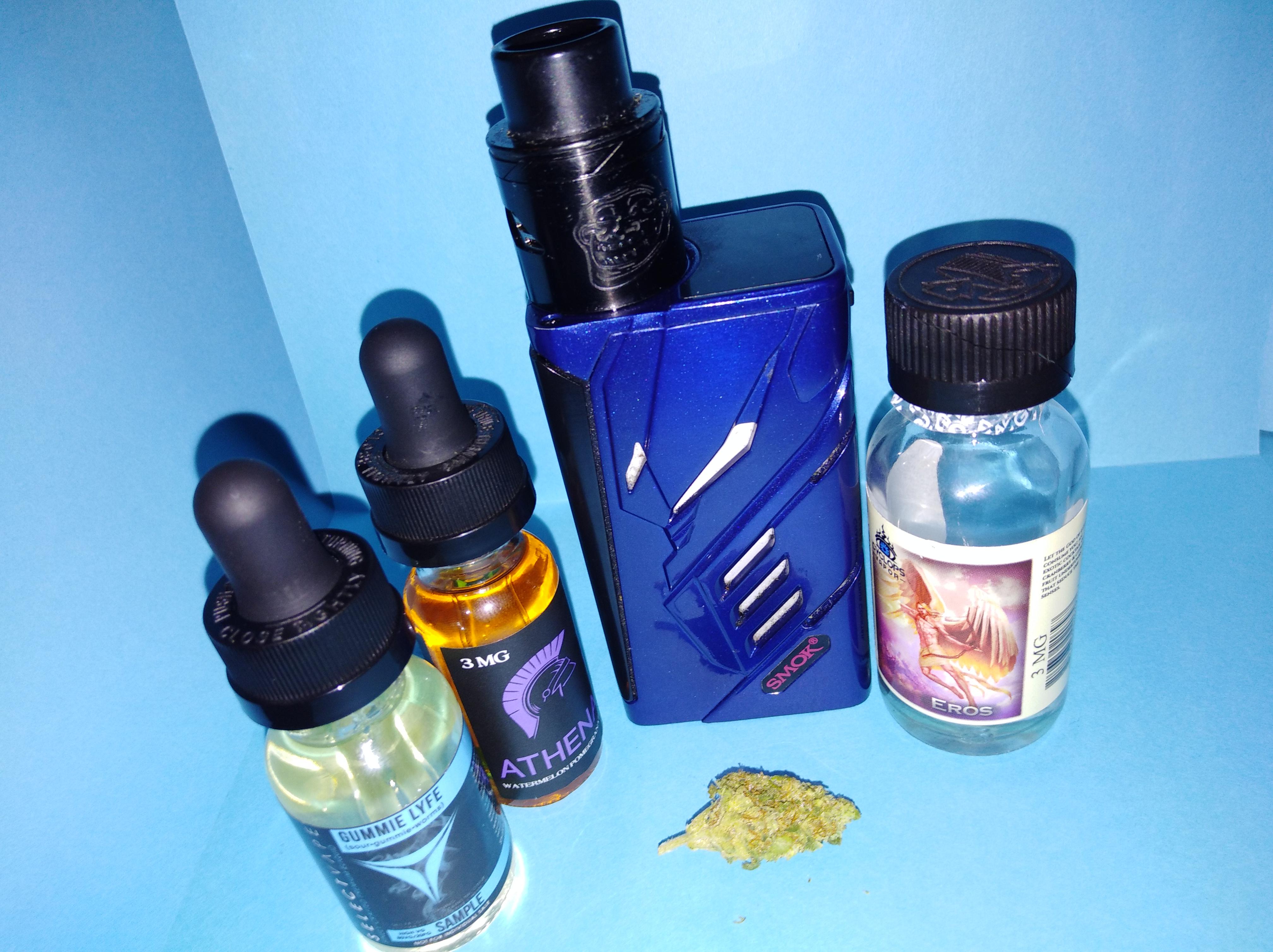 2 new grabbag juices and an old favorite (Eros). Just hit 10k puffs on