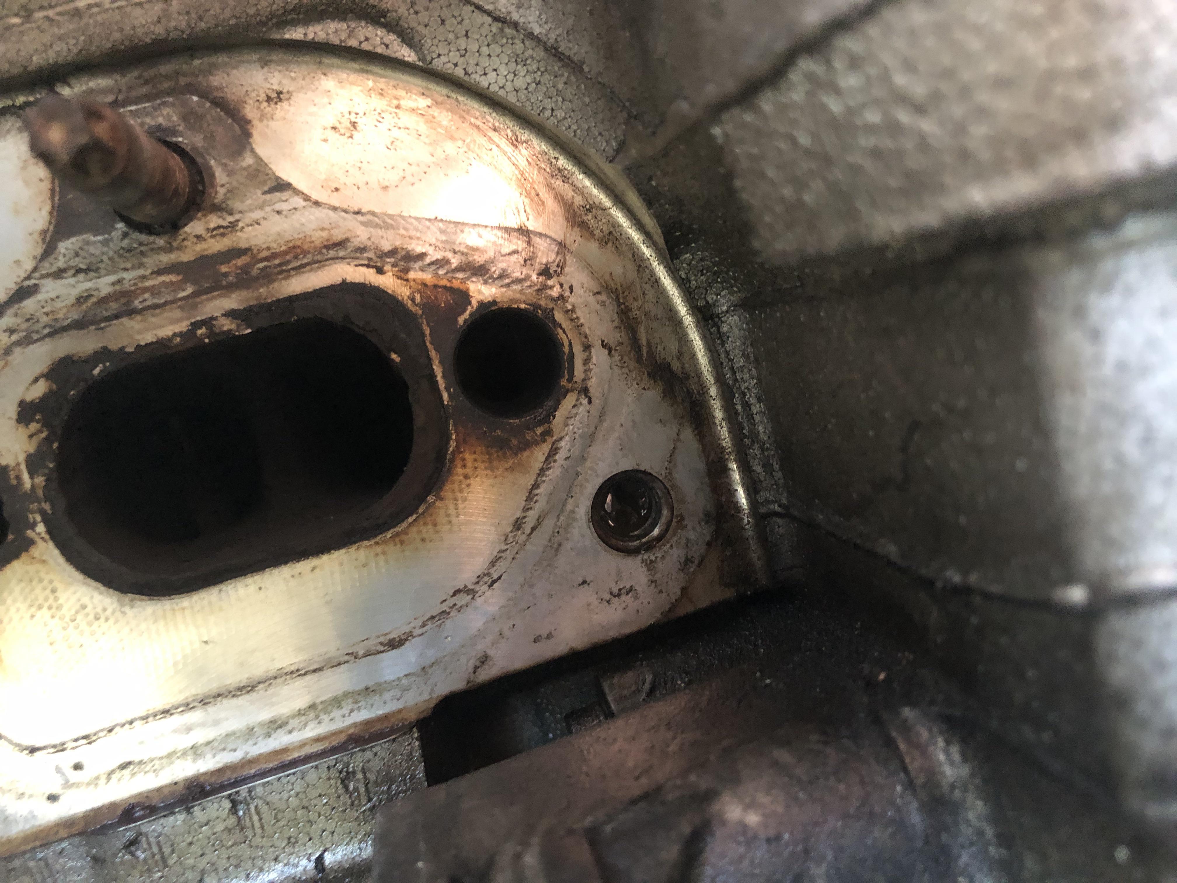 Exhaust manifold stud broke off r/AskMechanics
