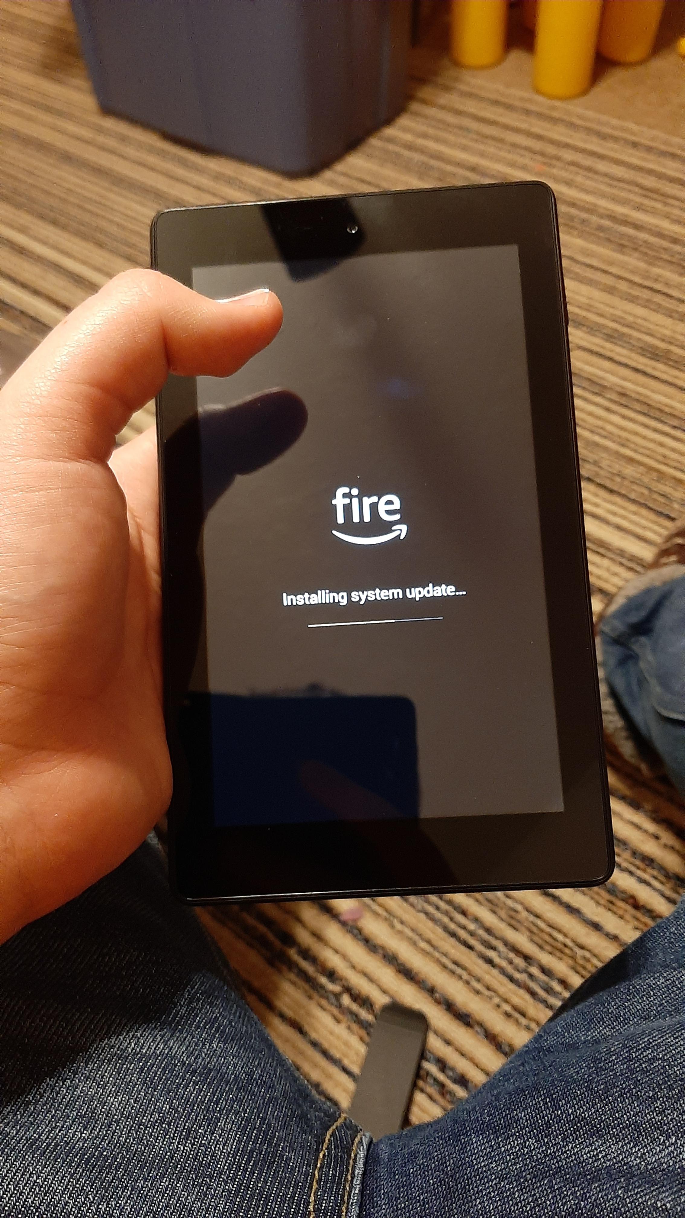 I can use a tablet... as a phone r/TallTeenagers