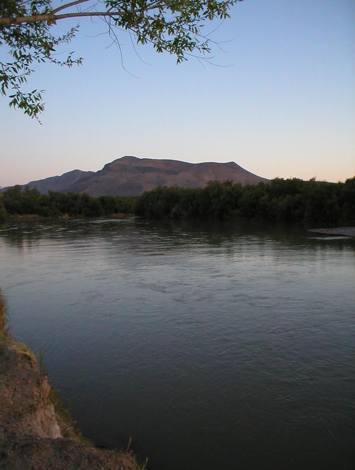 Radium Springs Camp Out 2006 [1208x1600] [OC] r/desertporn