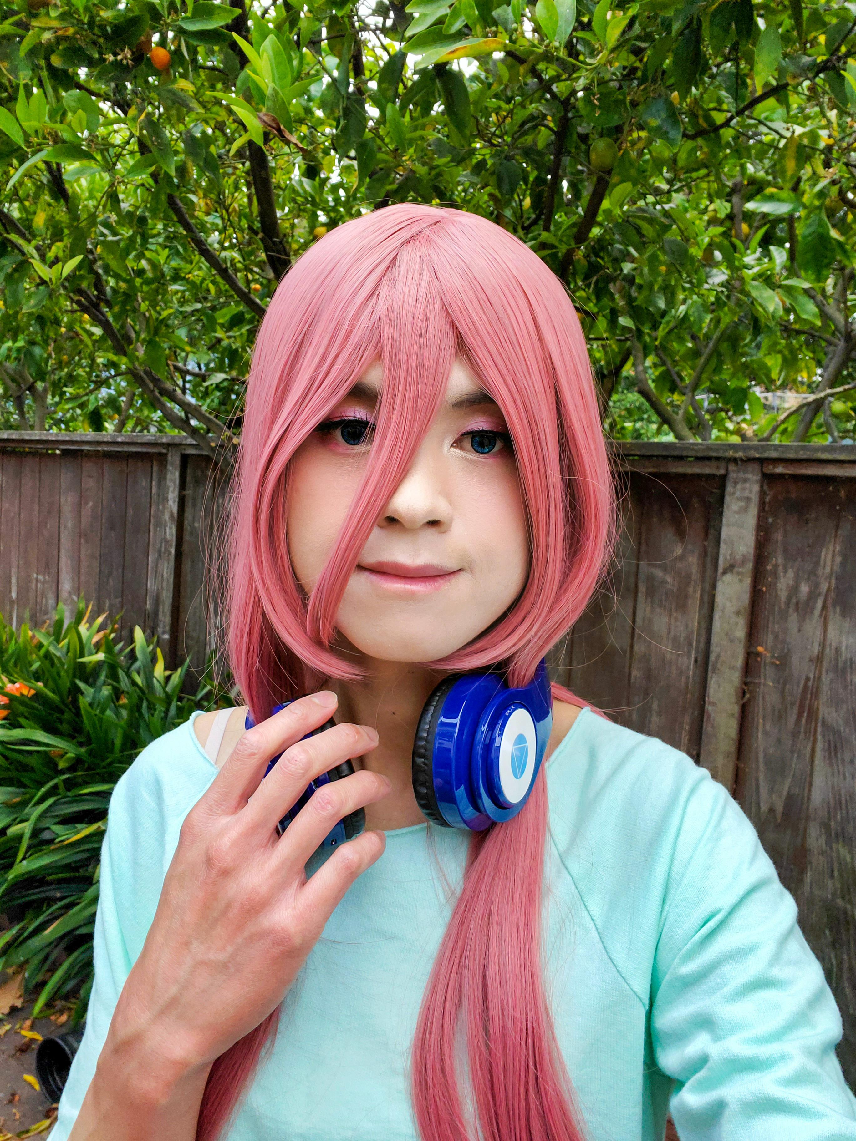 1392 best Miku Nakano images on Pholder | Miku Nakano, 5 Toubun No Hanayome and Anime ART