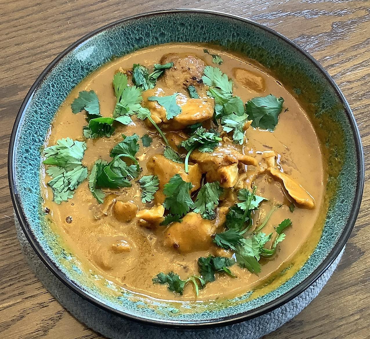 [OC] Homemade Spicy Chicken Curry r/FoodPorn