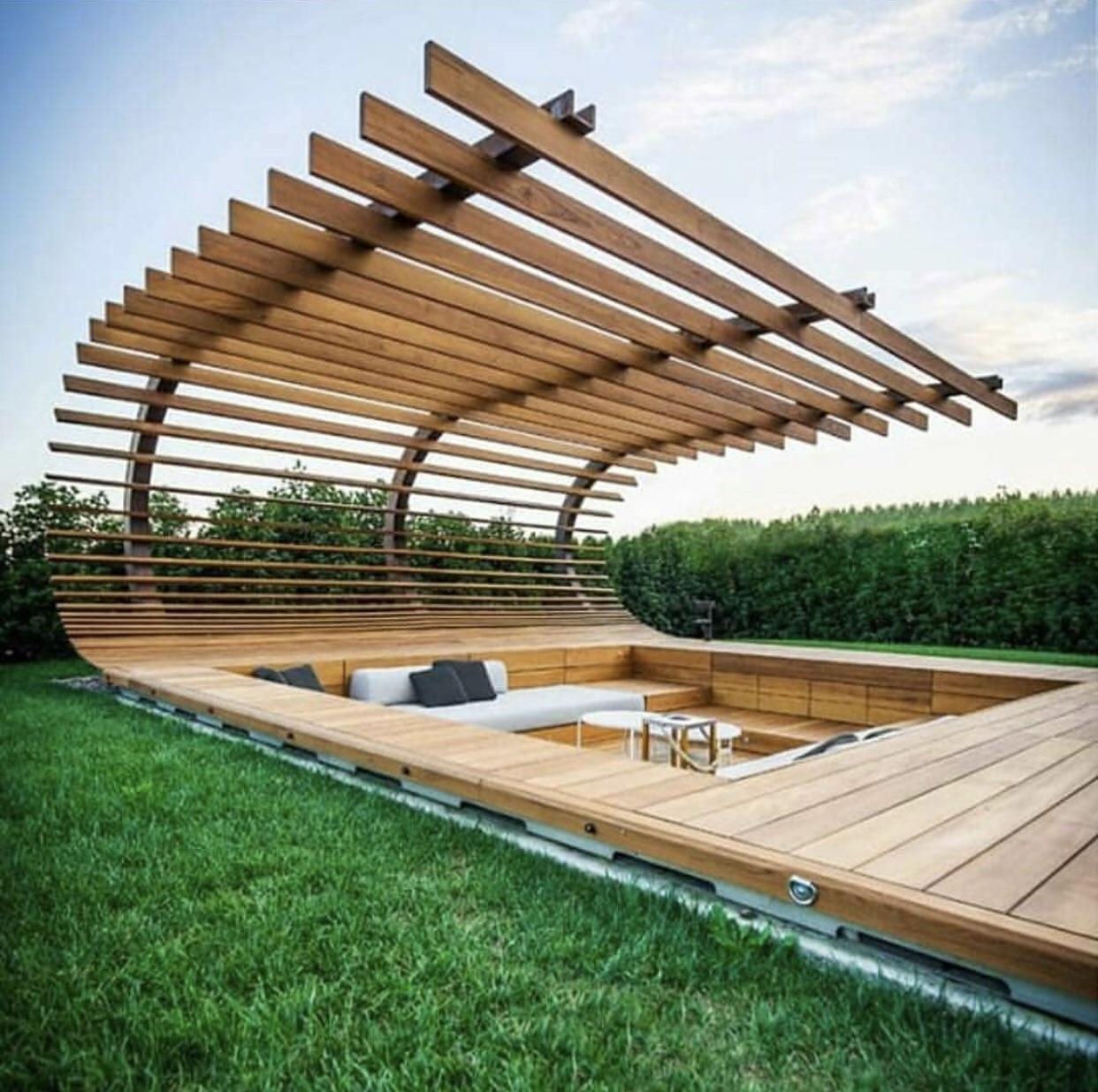 This outdoors sitting area r/oddlysatisfying