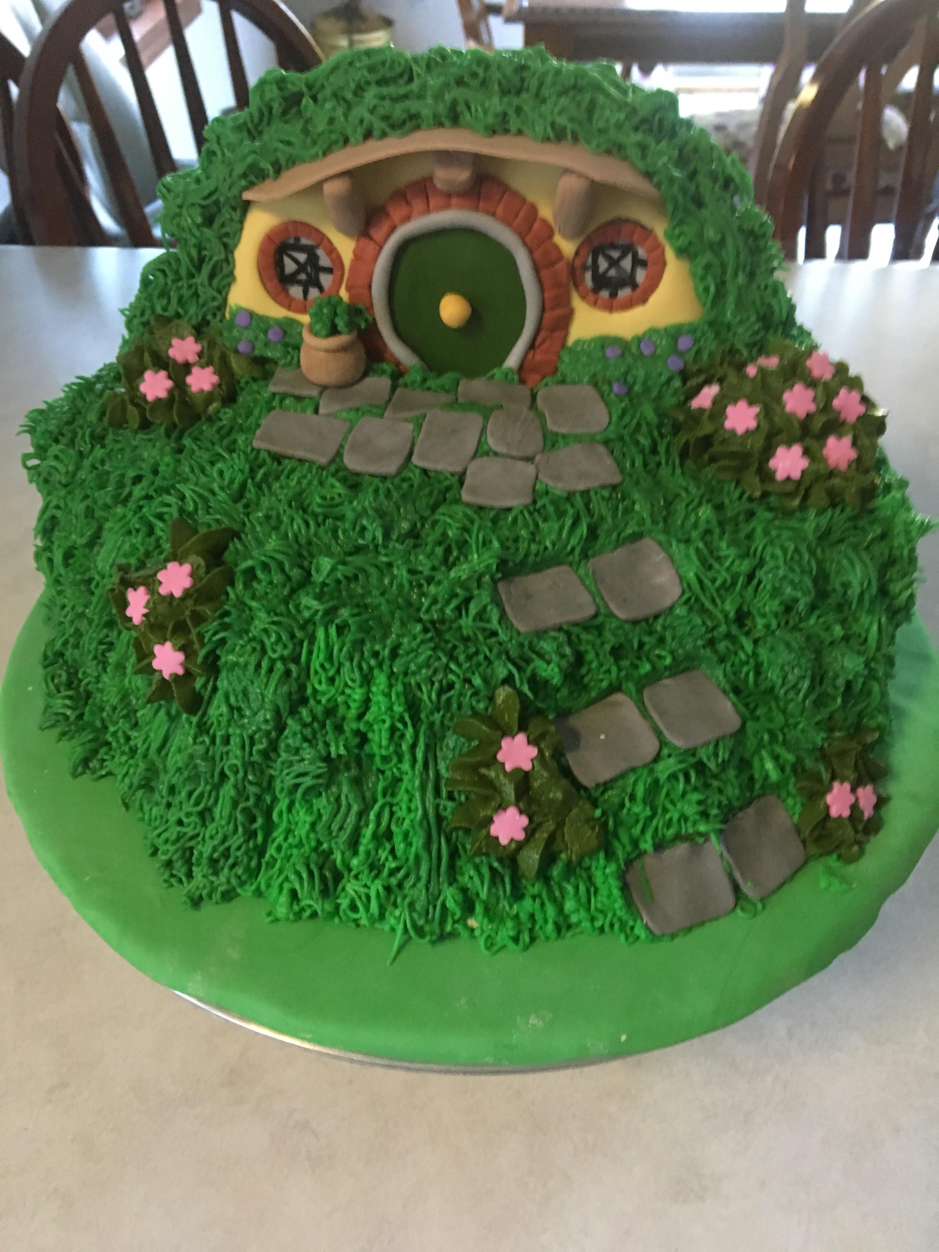 Feeling brave! Here’s a Lord of the Rings inspired cake I made a few