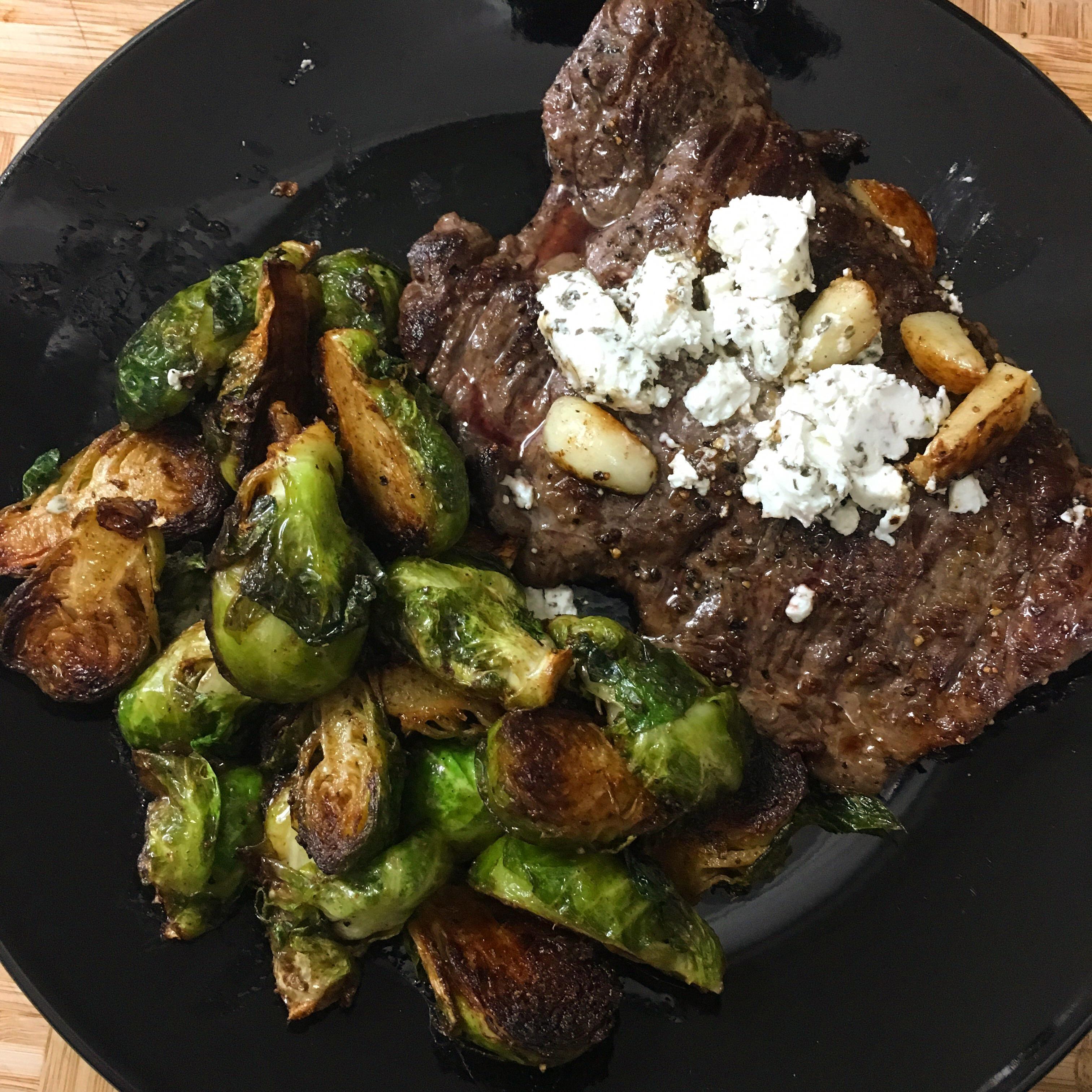 Skirt steak, garlic & goat cheese with brussel sprouts. 🤤🥩👌 r/ketorecipes