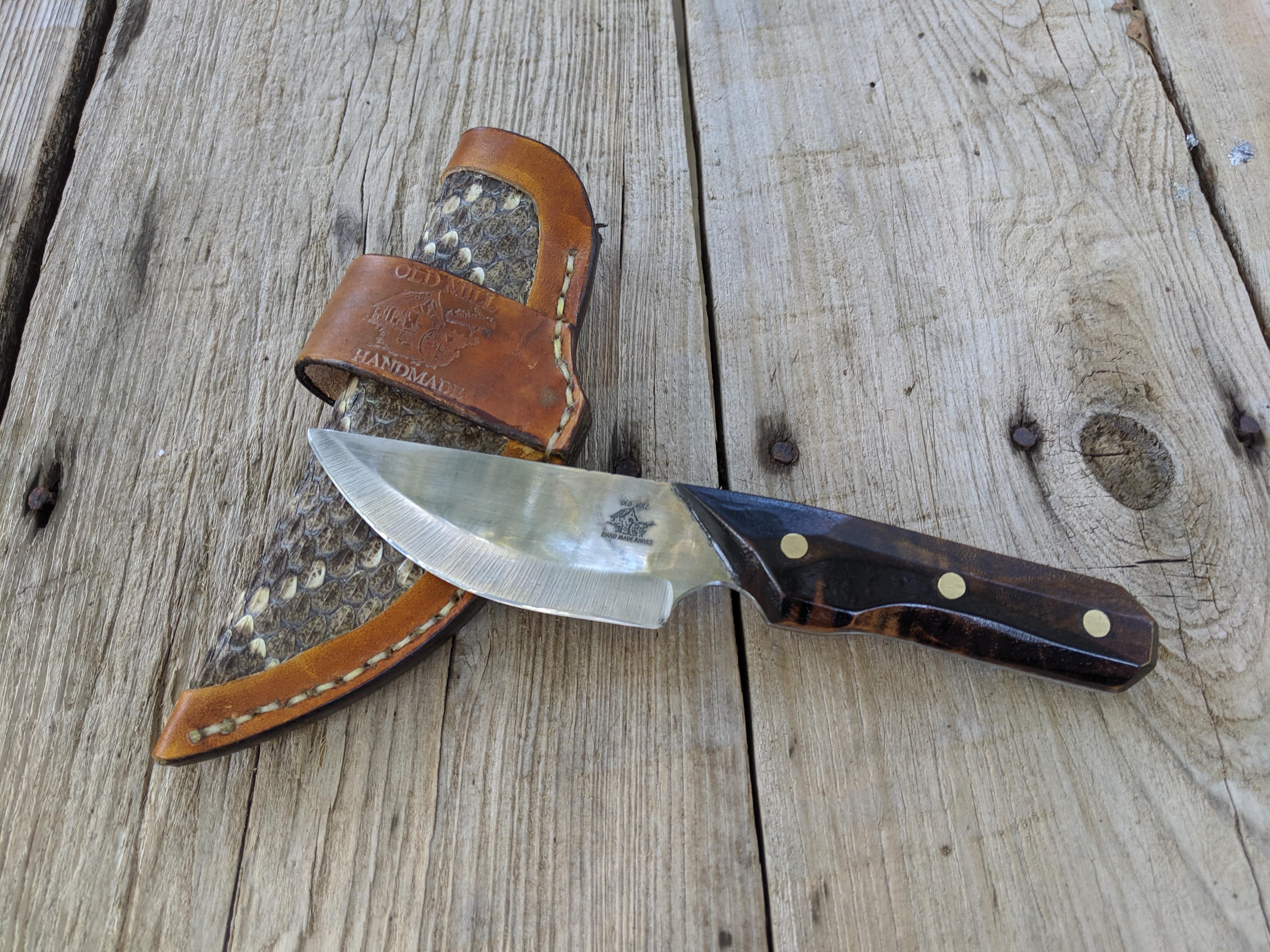 Handmade in Tennessee with rattle snake skin holster r/knives