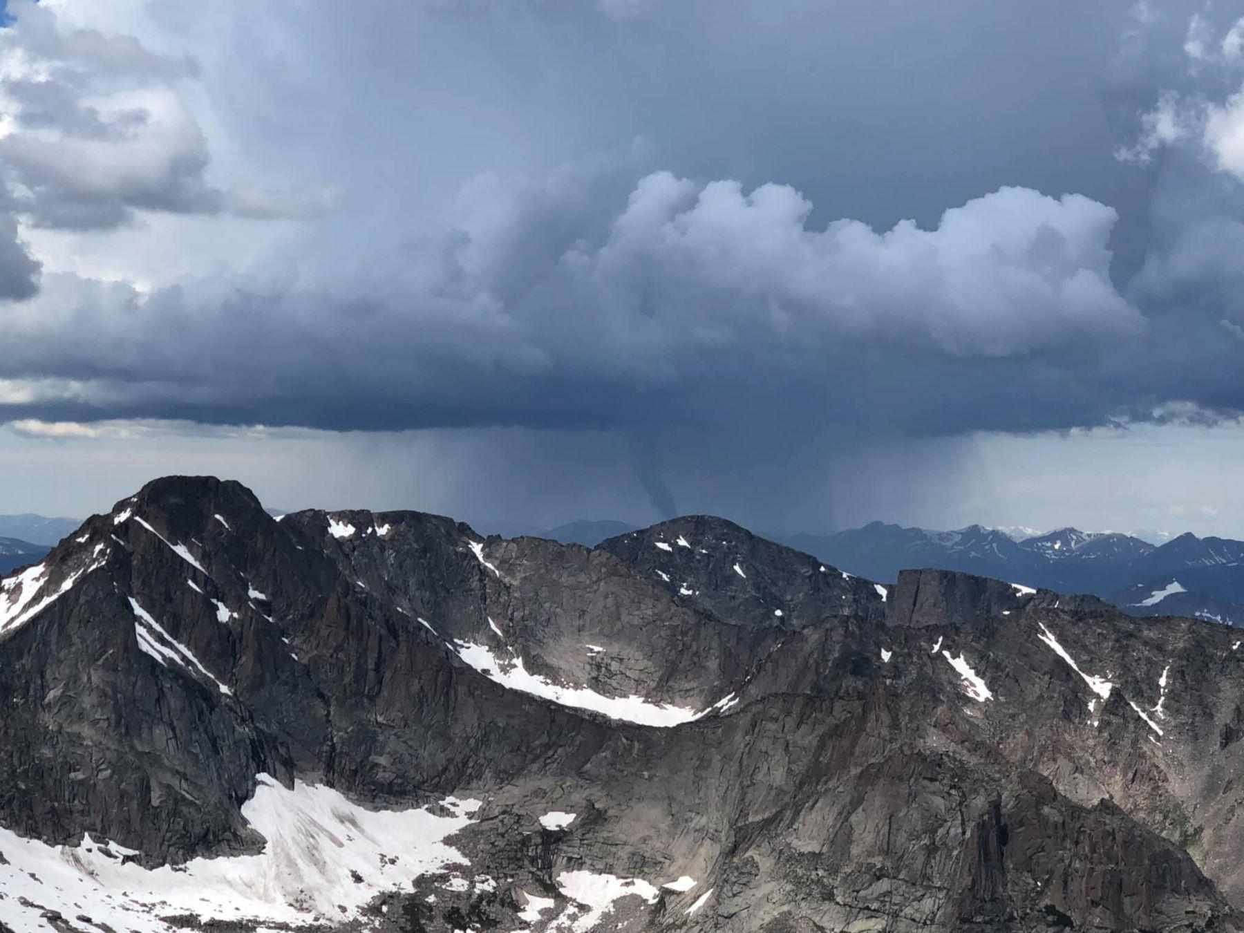 A funnel cloud was spotted near Rocky Mountain National Park r/weather