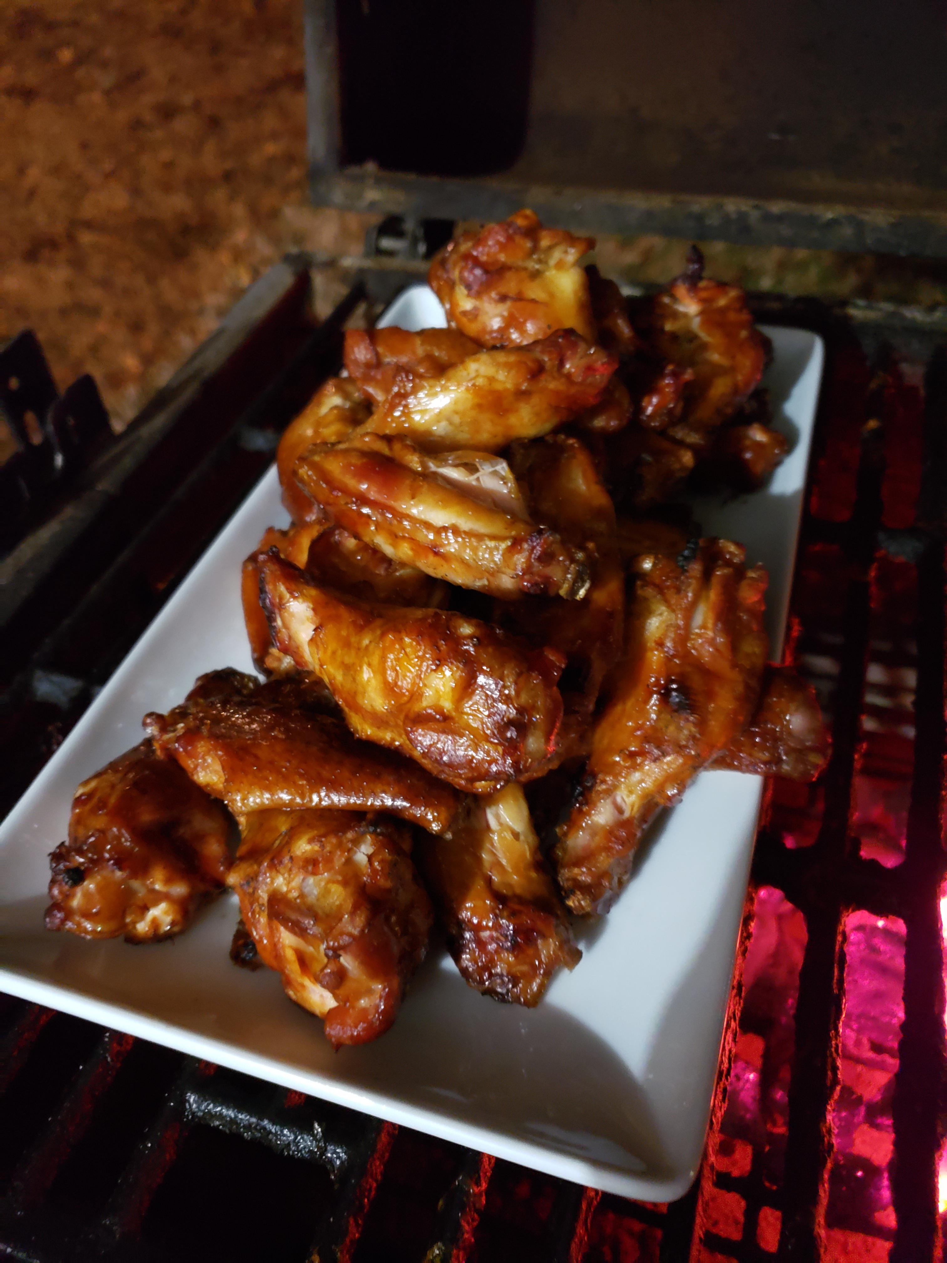 [Homemade] hickory smoked wings r/food