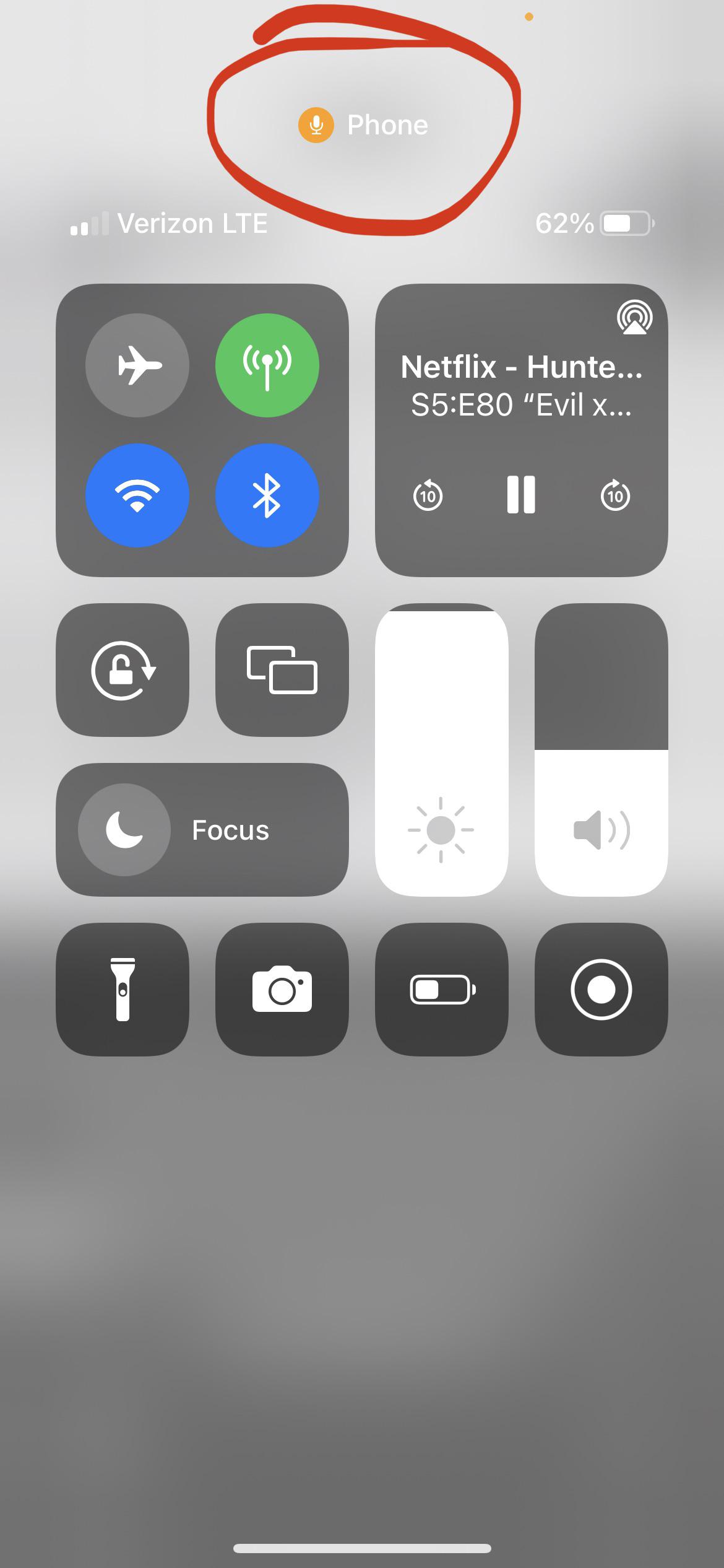 Orange microphone indicator always on. r/iphone