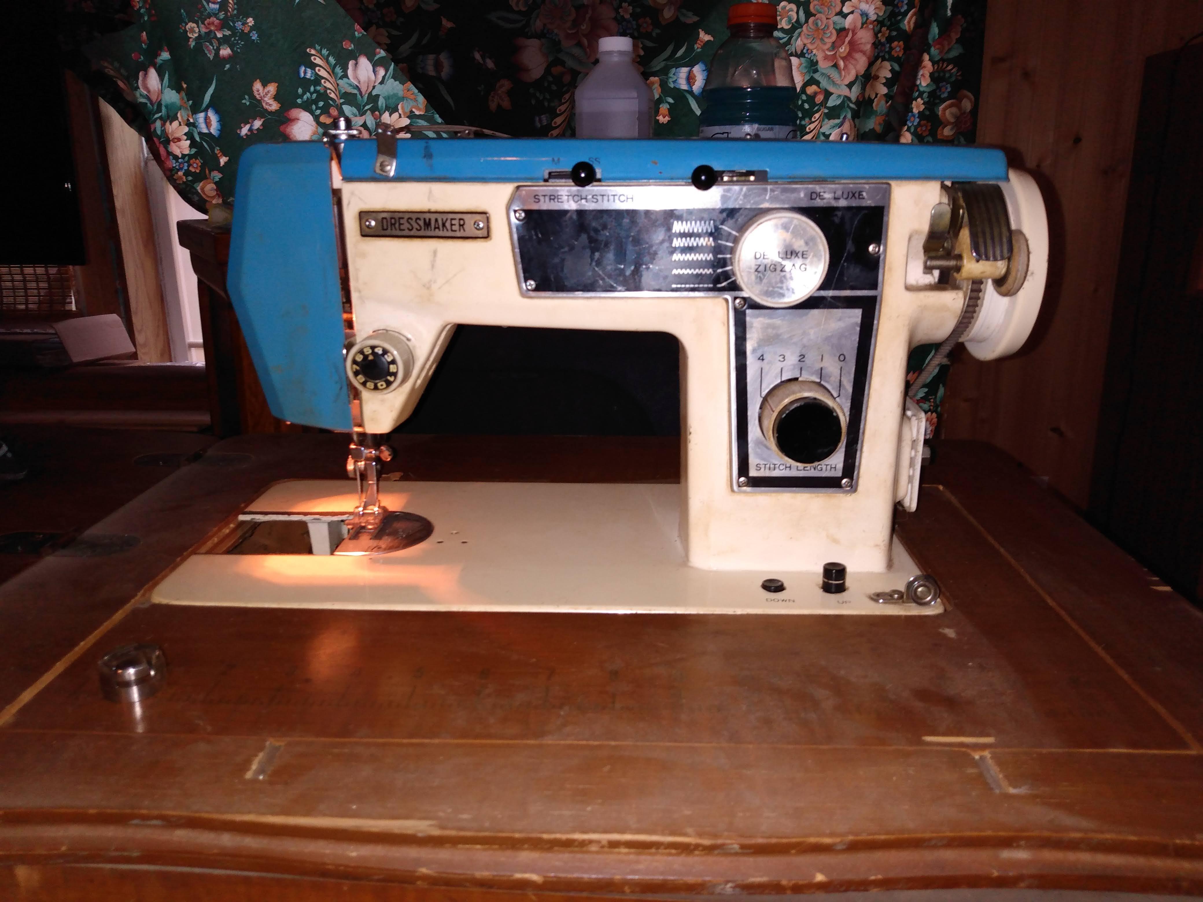Does anyone know how to use this? Dressmaker S5000 r/sewing