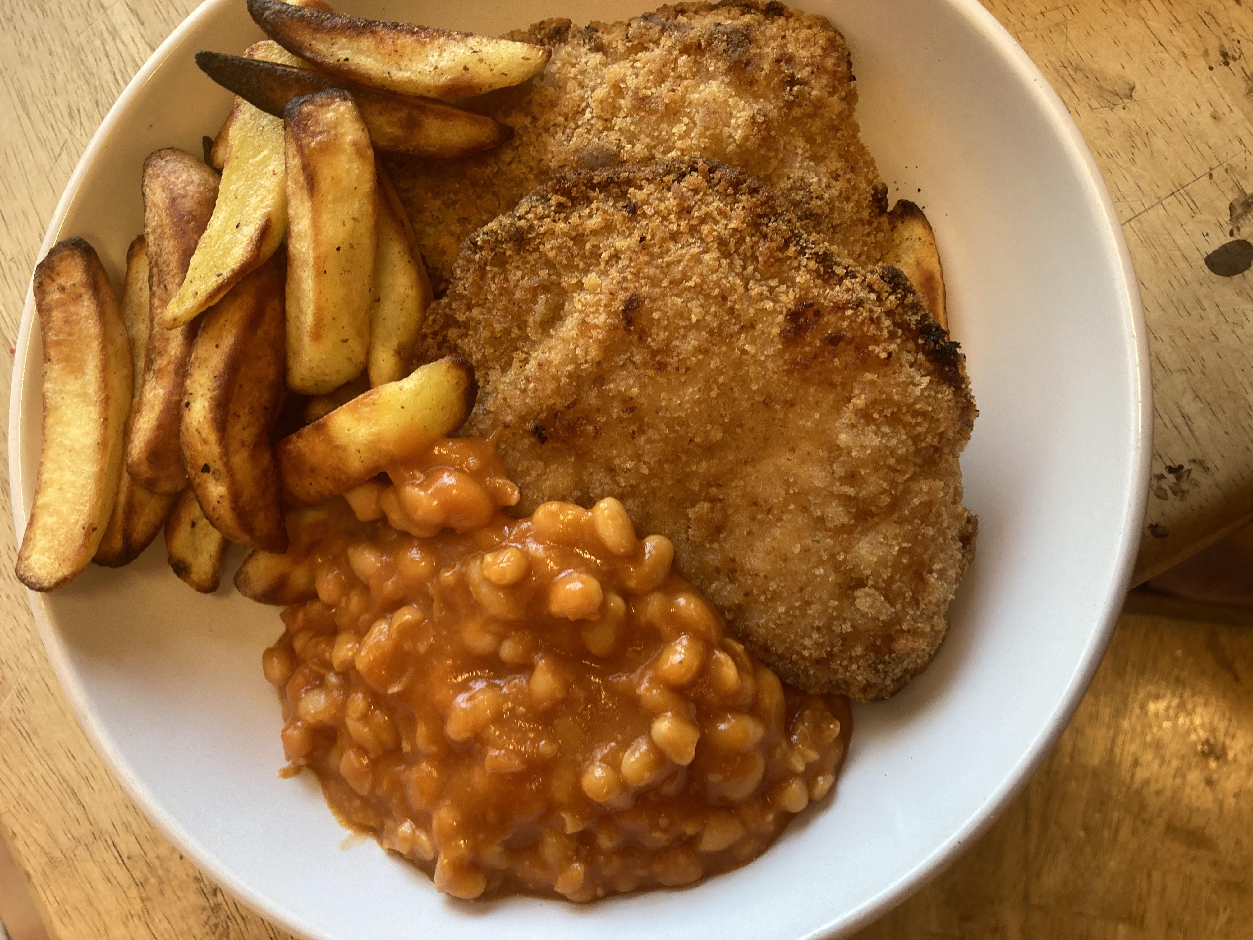 Costco chicken Kiev’s, chips and beans, fee like a kid again. r/UK_Food