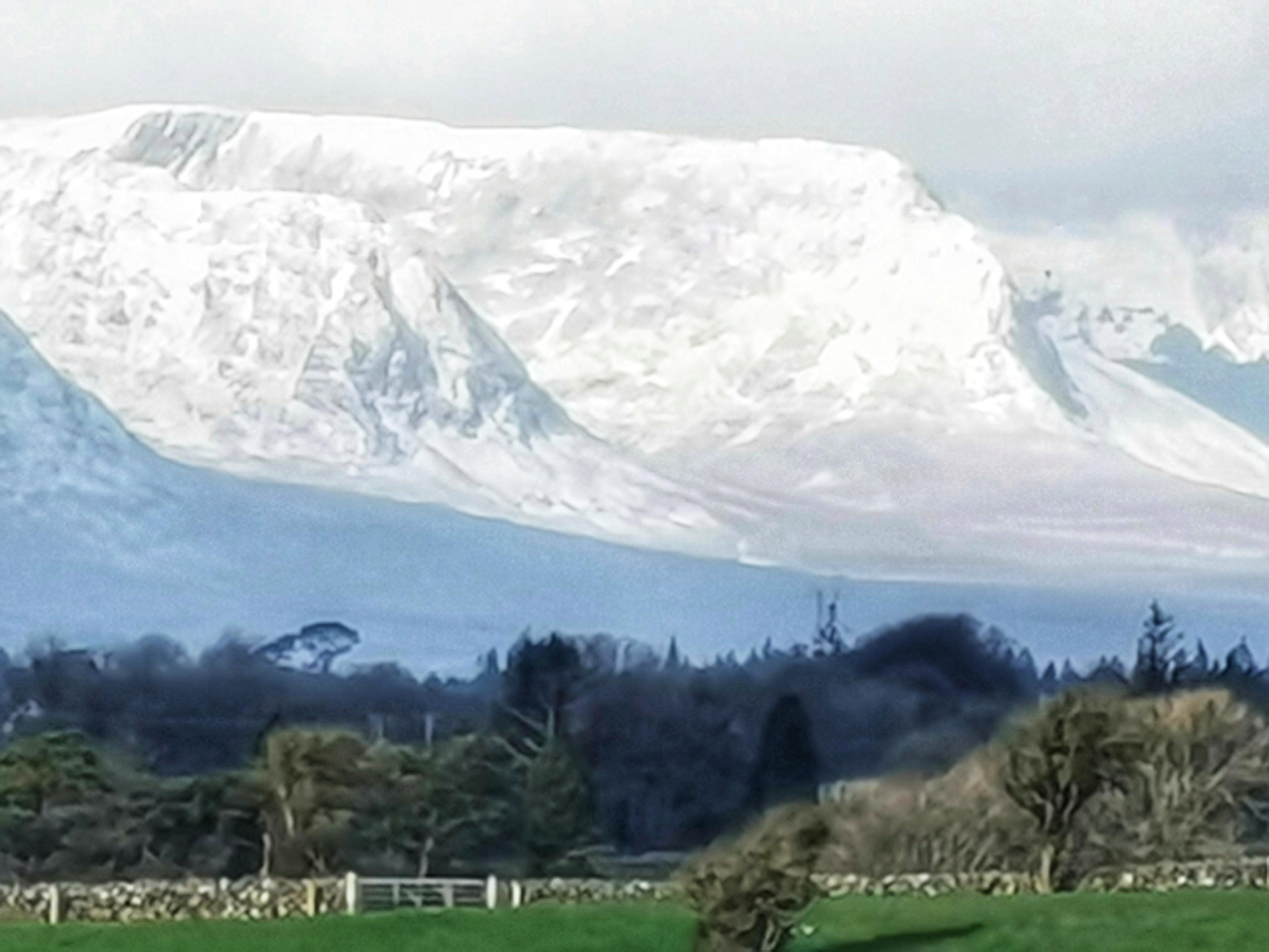 Galway Mayo border. r/IrishPhotography