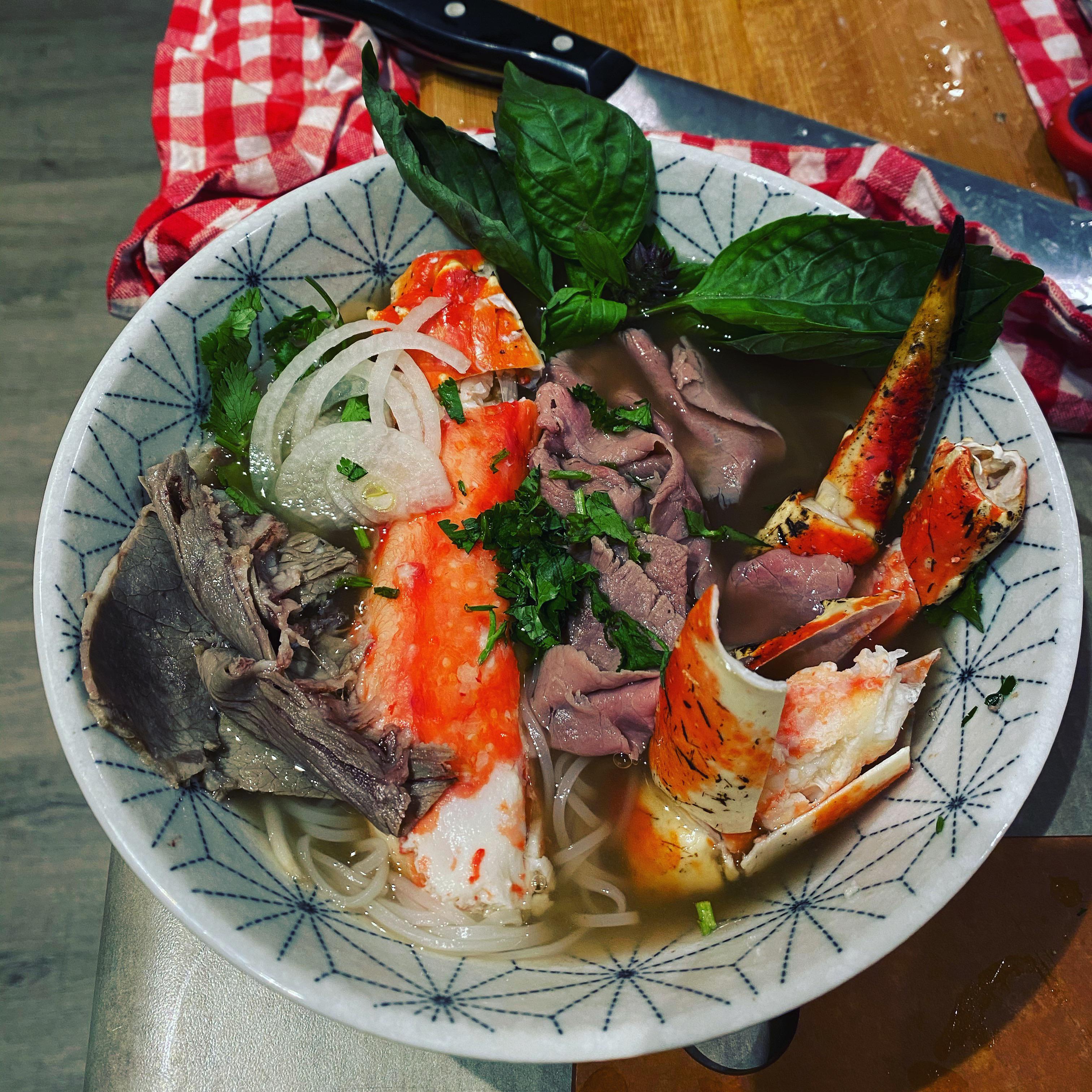 [homemade] king crab pho r/food