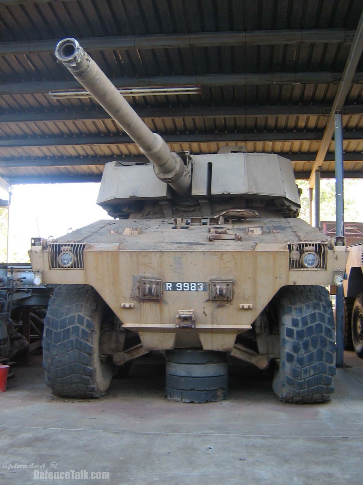 Bismark, the most heavilyarmored armored car ever made r/TankPorn