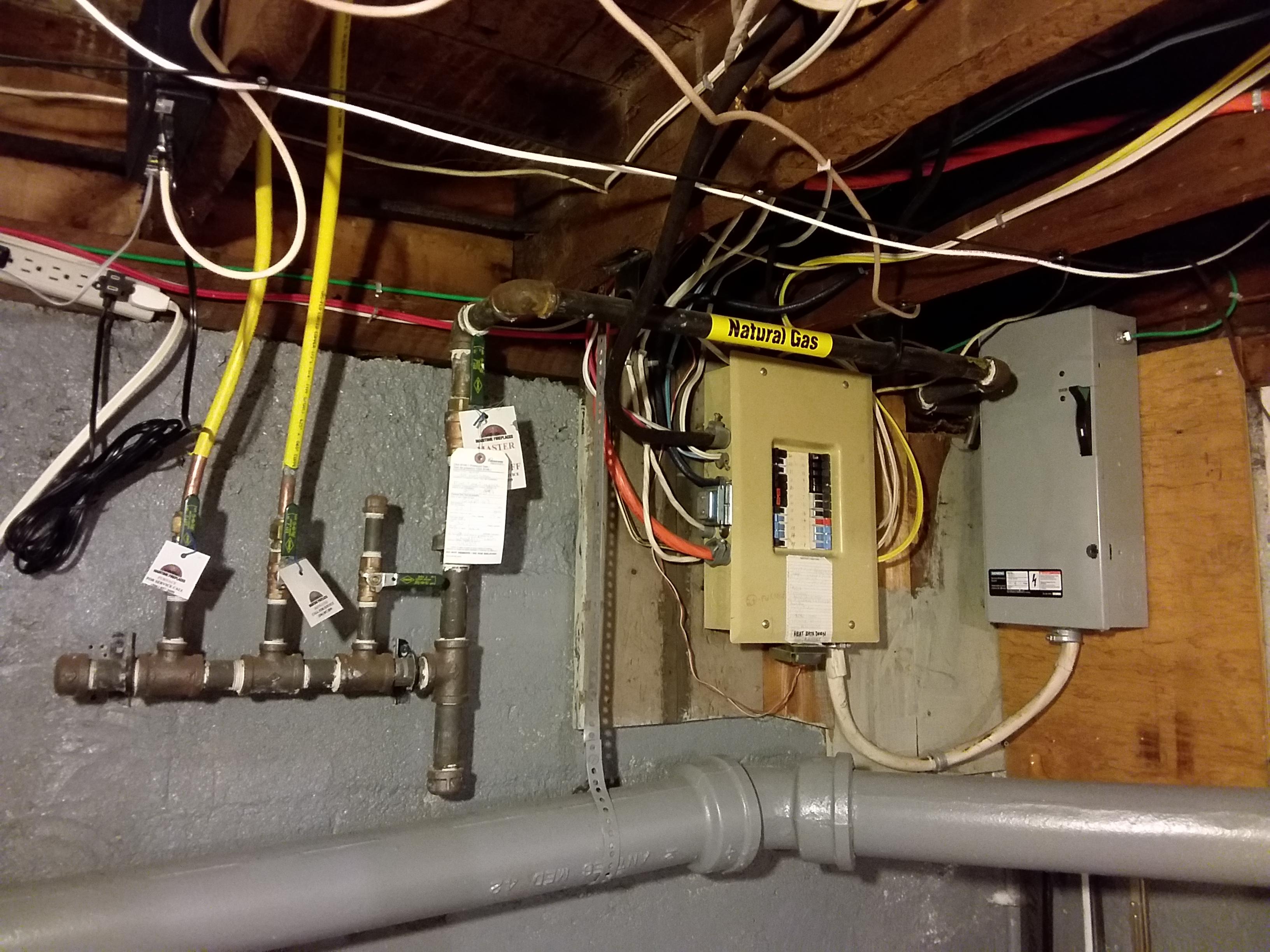 Not up to code? Gas pipe is 5" from electric box r/hvacadvice