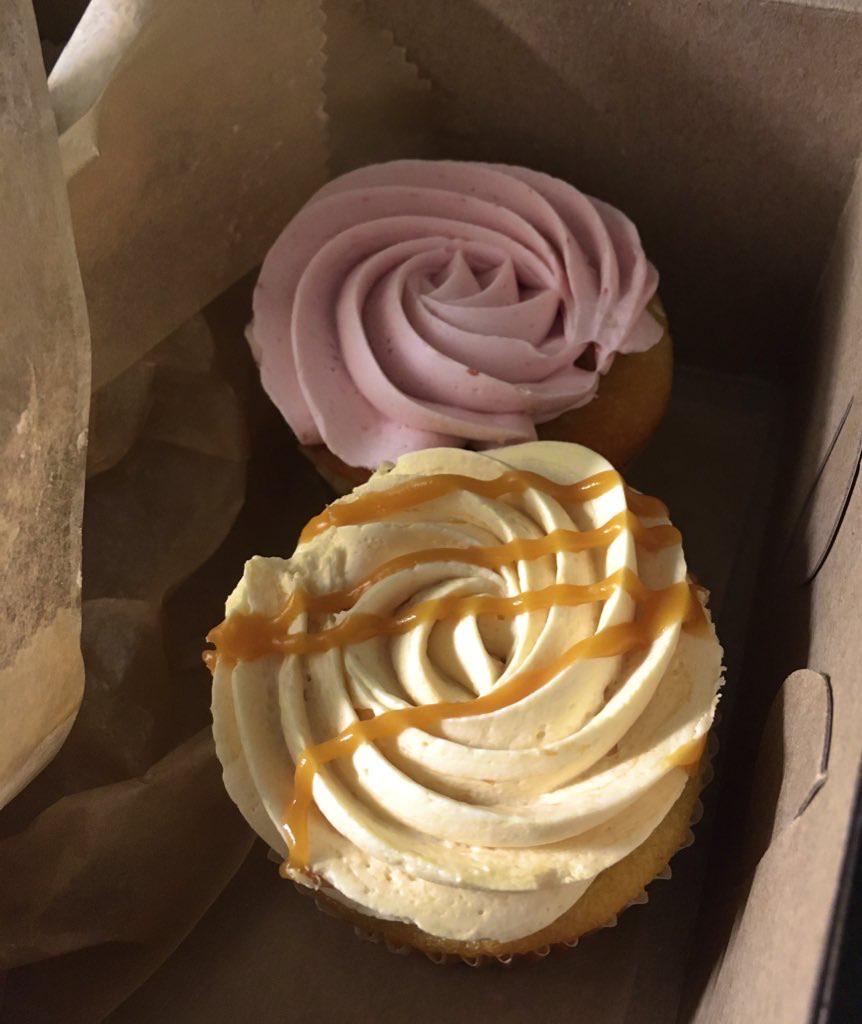 Dessertcrazy in Philadelphia cupcakes, breads, cookies, etc. Not bad