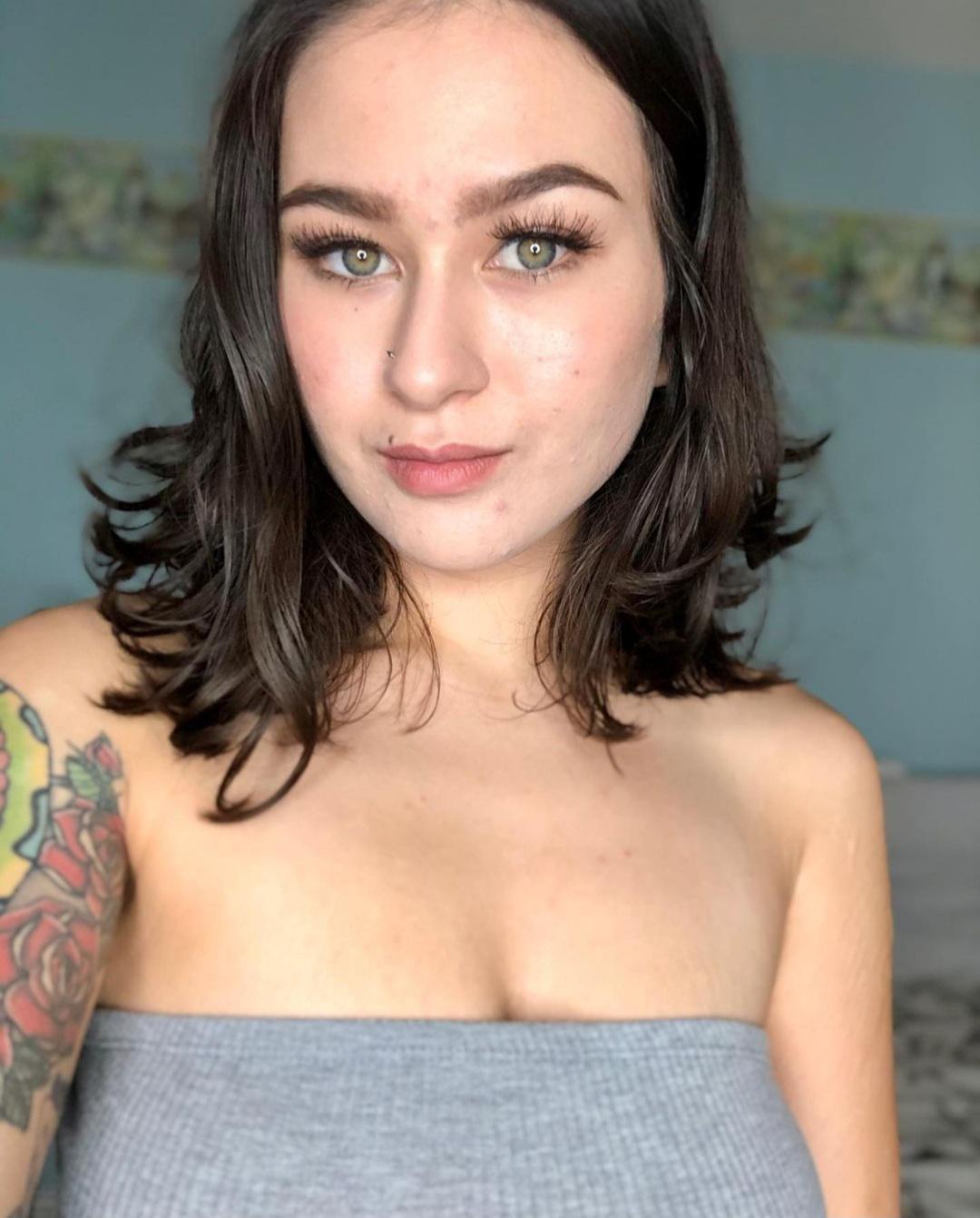 Jasmine wilde is back : RepublicanHotties