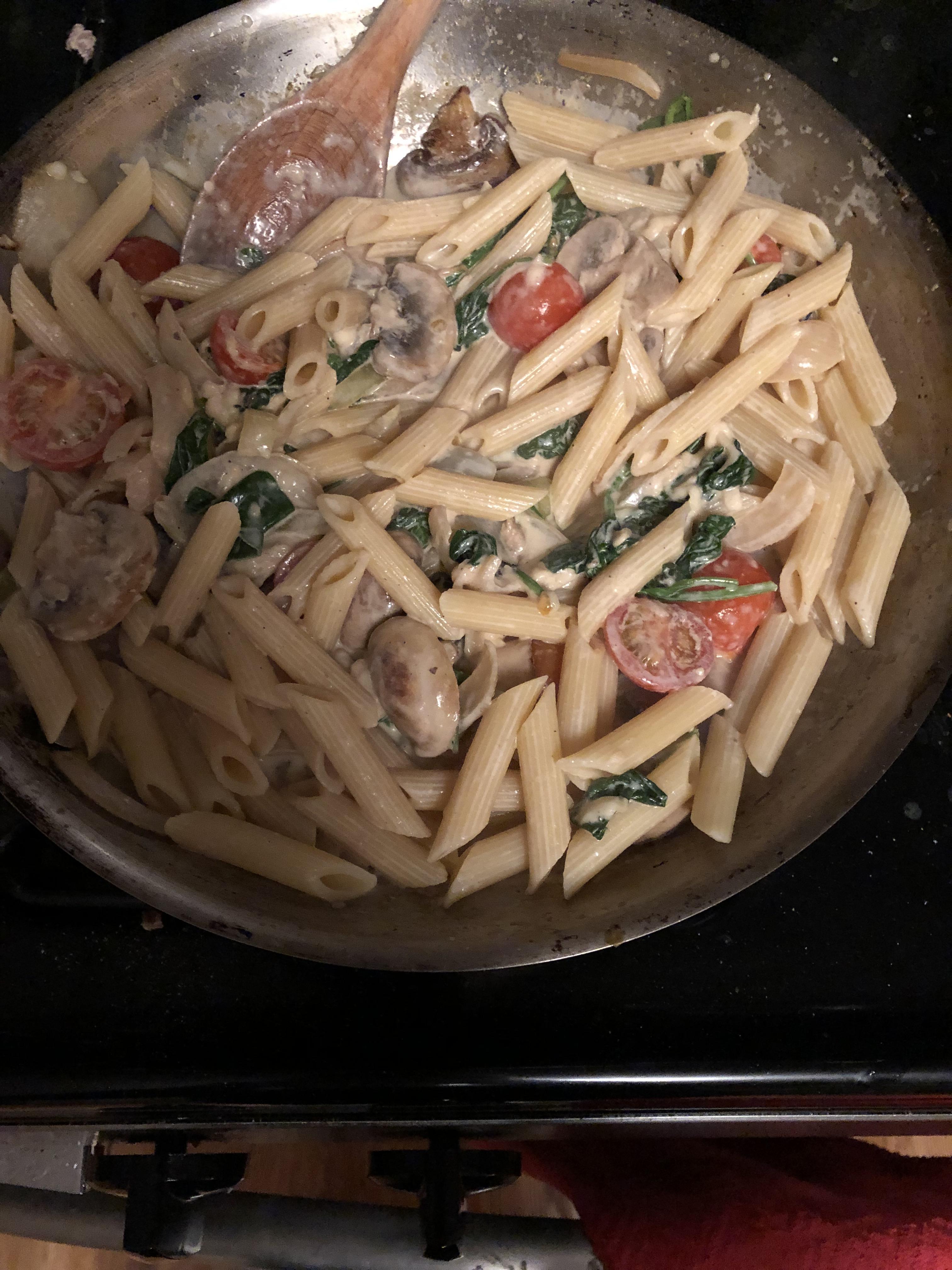 [homemade] Pasta Florentine w/Cherry Tomatoes r/food
