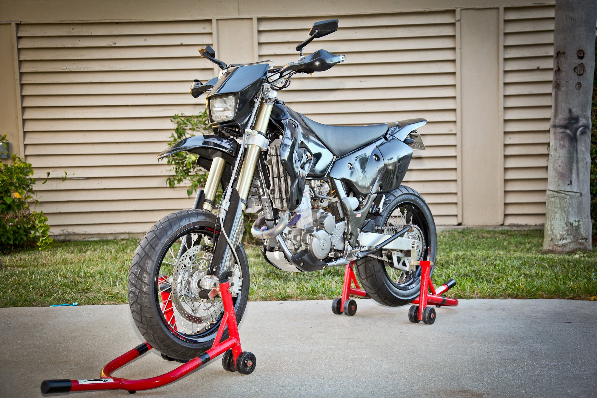 Does anyone recognize these mirrors? (xpost r/DRZ400) r/supermoto