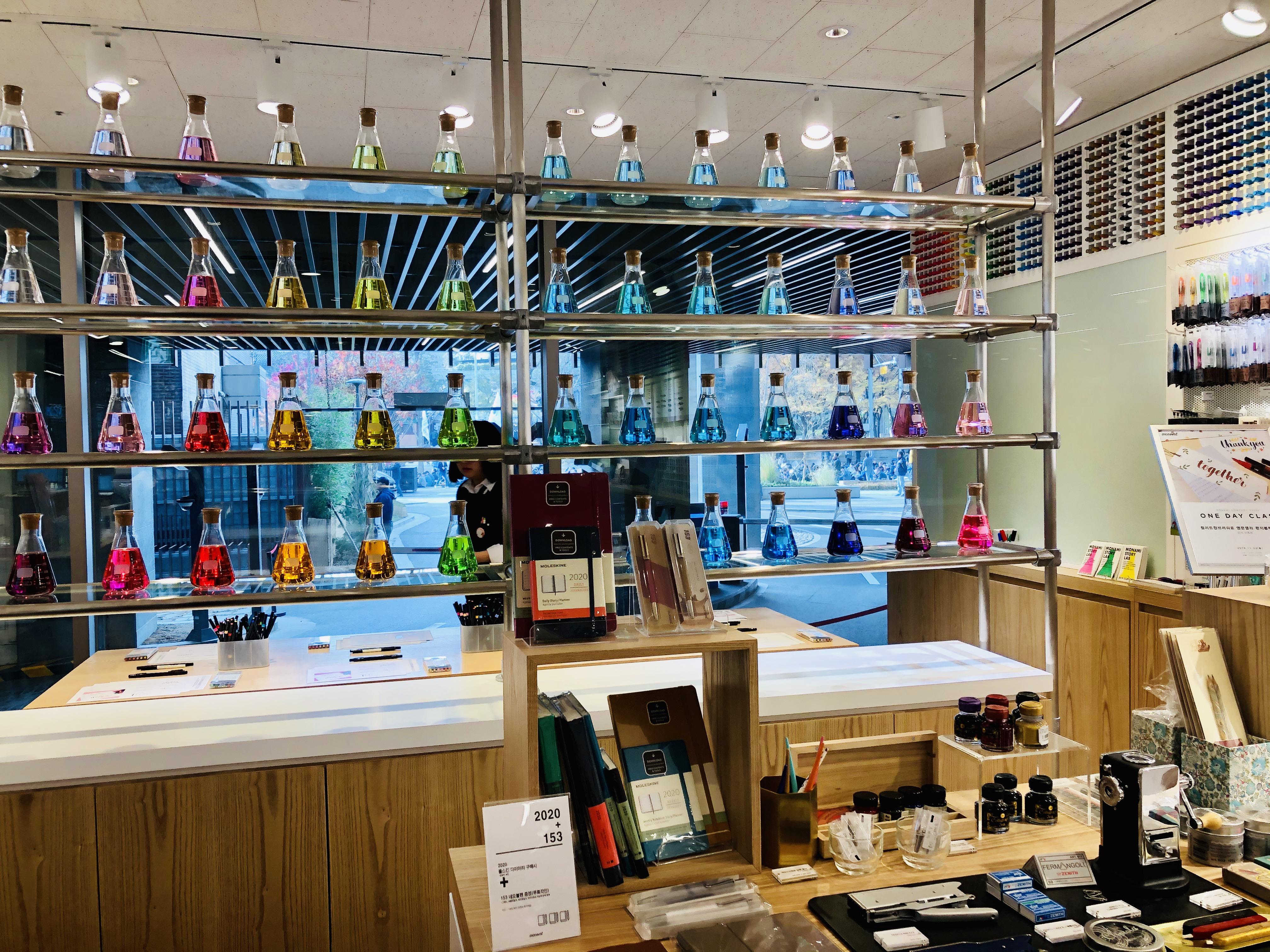 Cool pen shop in Seoul where you can mix your own ink and get pens