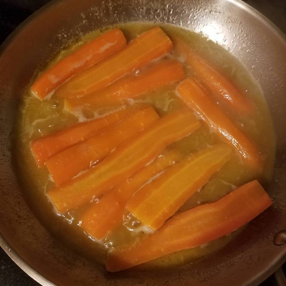 [homemade] white wine butter glazed carrots r/food