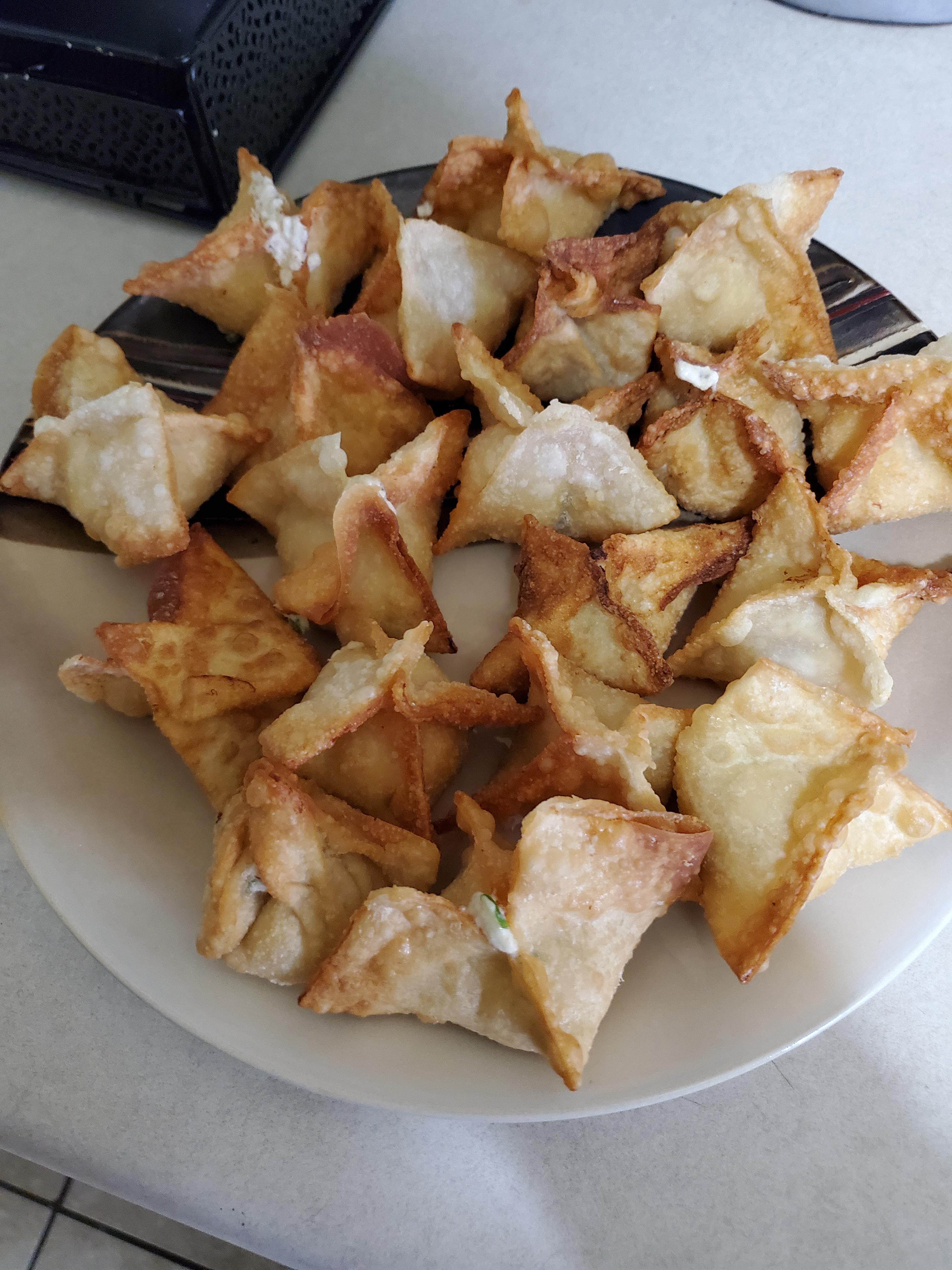 [Homemade] Crab Rangoons r/food