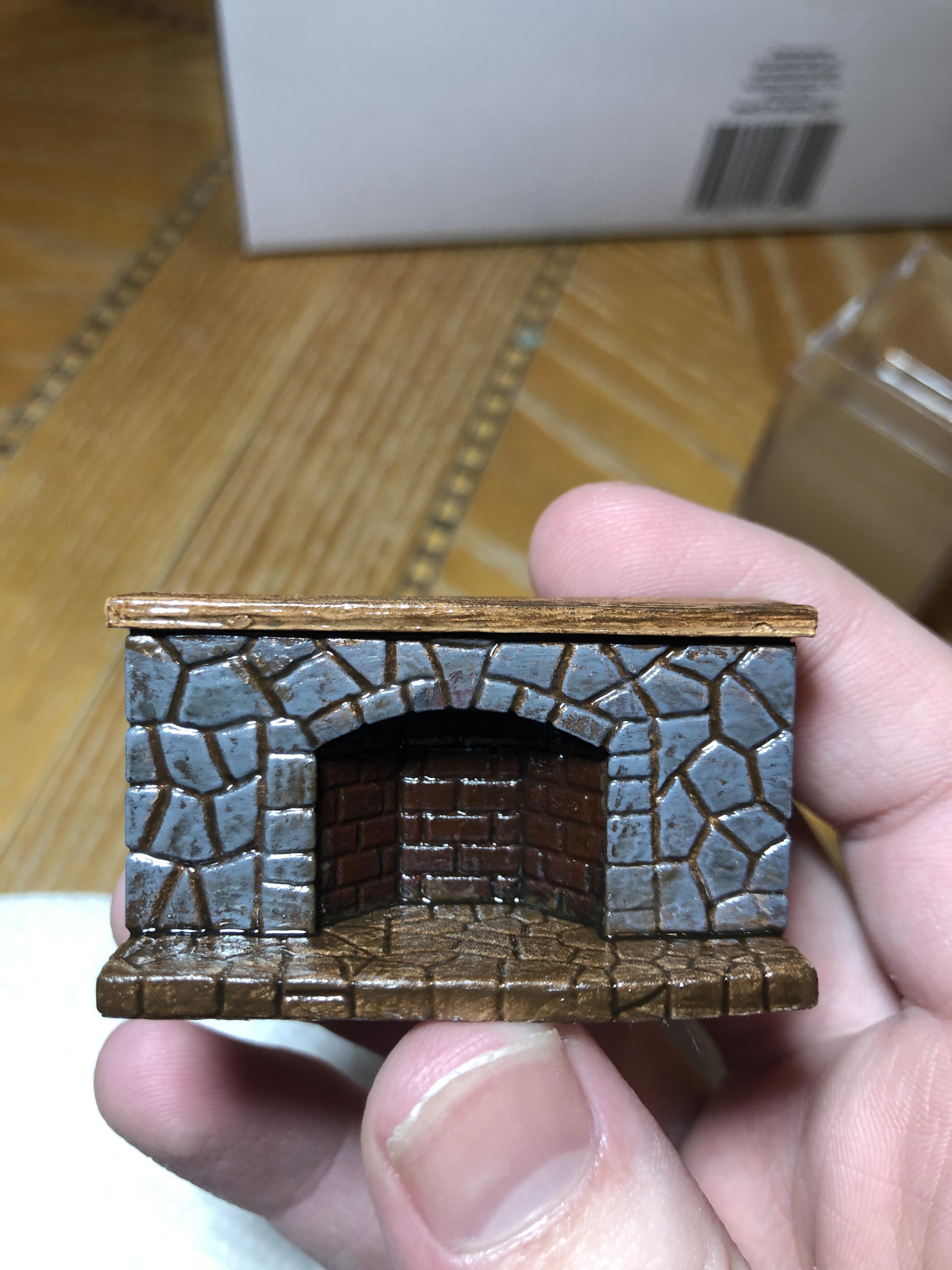 I just finished painting and varnishing my first mini but now it’s a