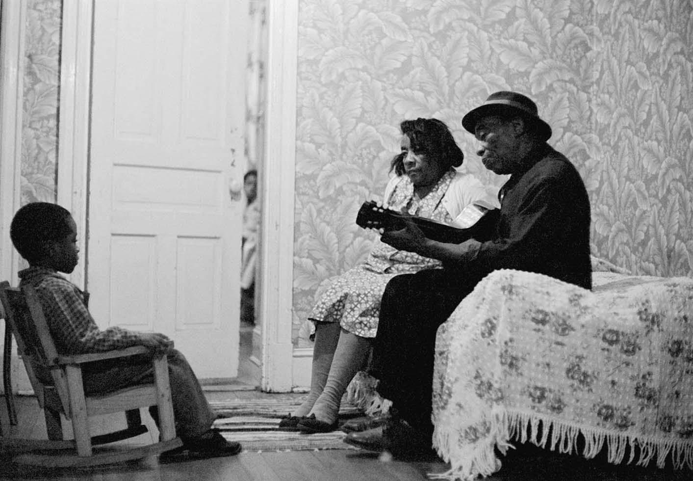 Mississippi John Hurt with ? r/blues