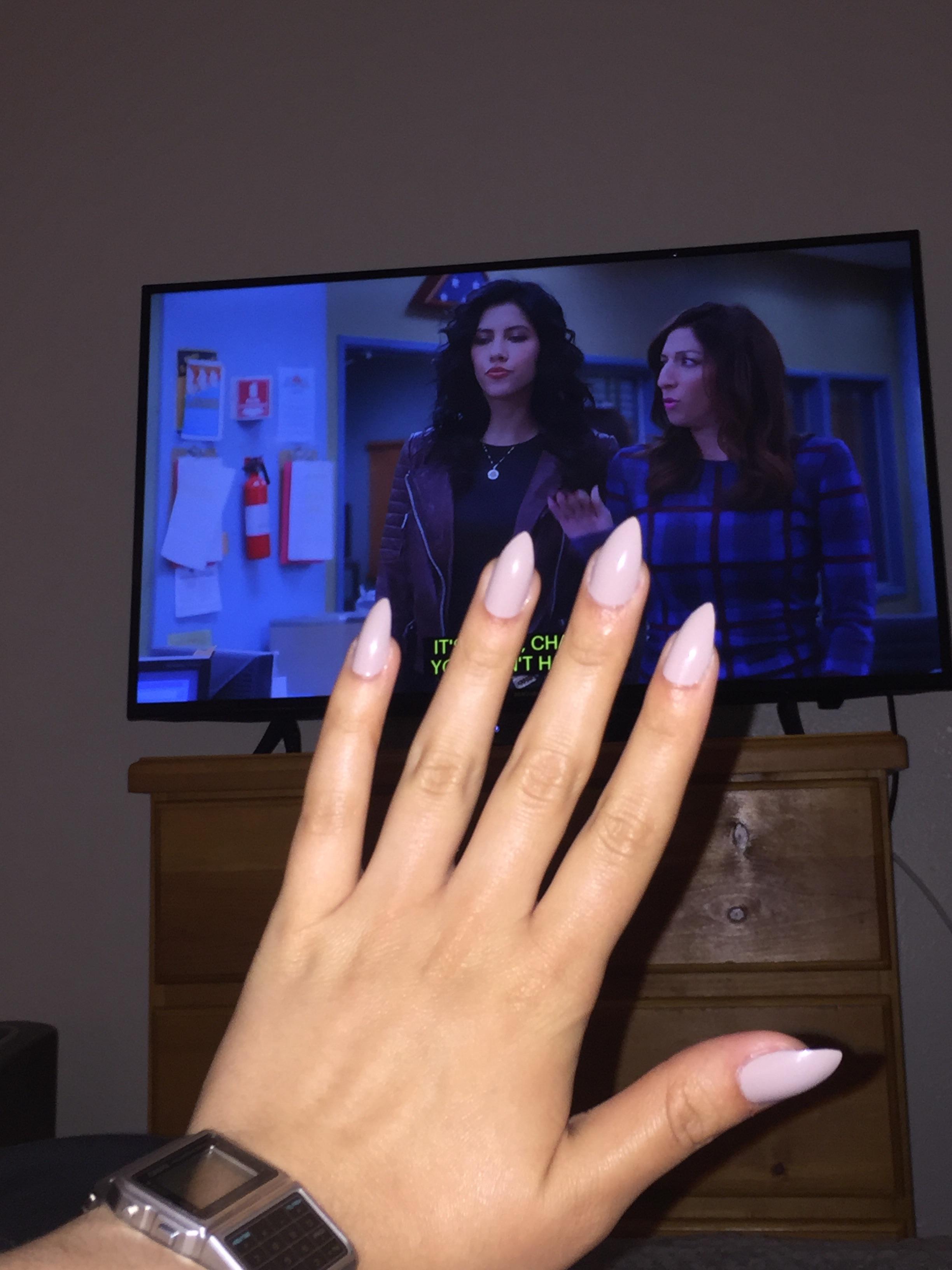 Fresh set and Brooklyn 99! Nails