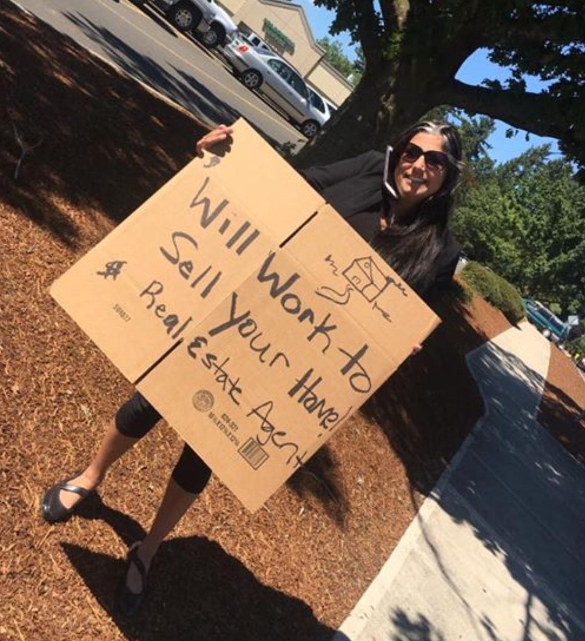 Top notch real estate agent r/trashy