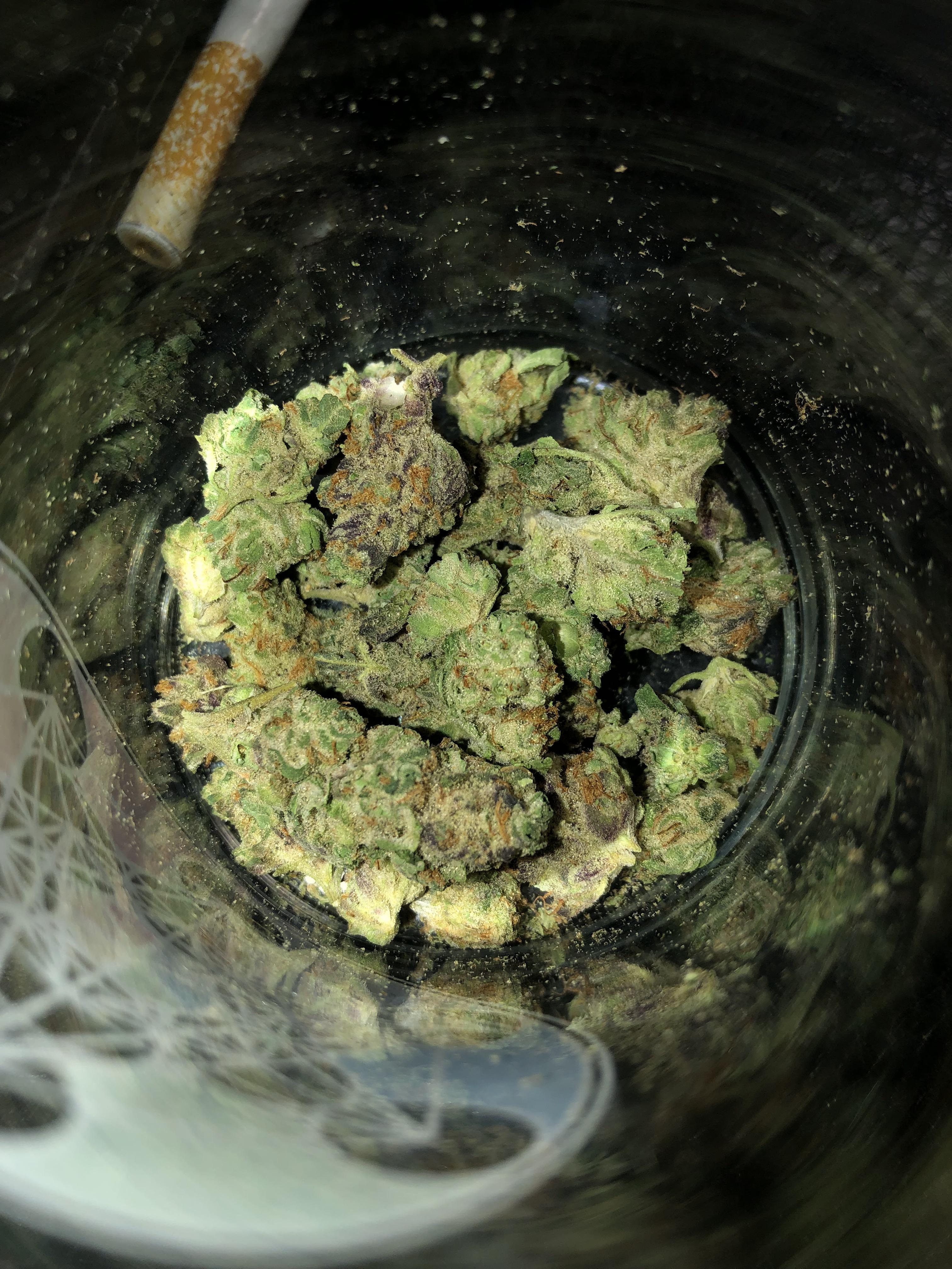 I live in Missouri, my first Dispensary purchase from Colorado, 3.5g