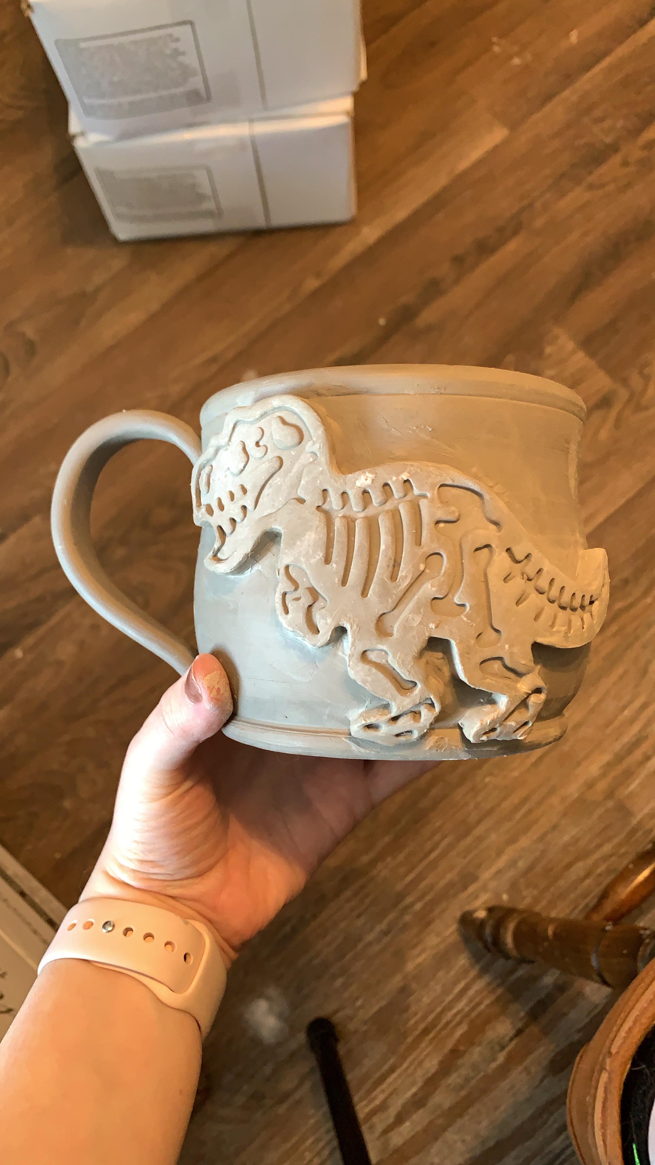 I have high hopes for this soup mug. Any glazing/ underglaze ideas