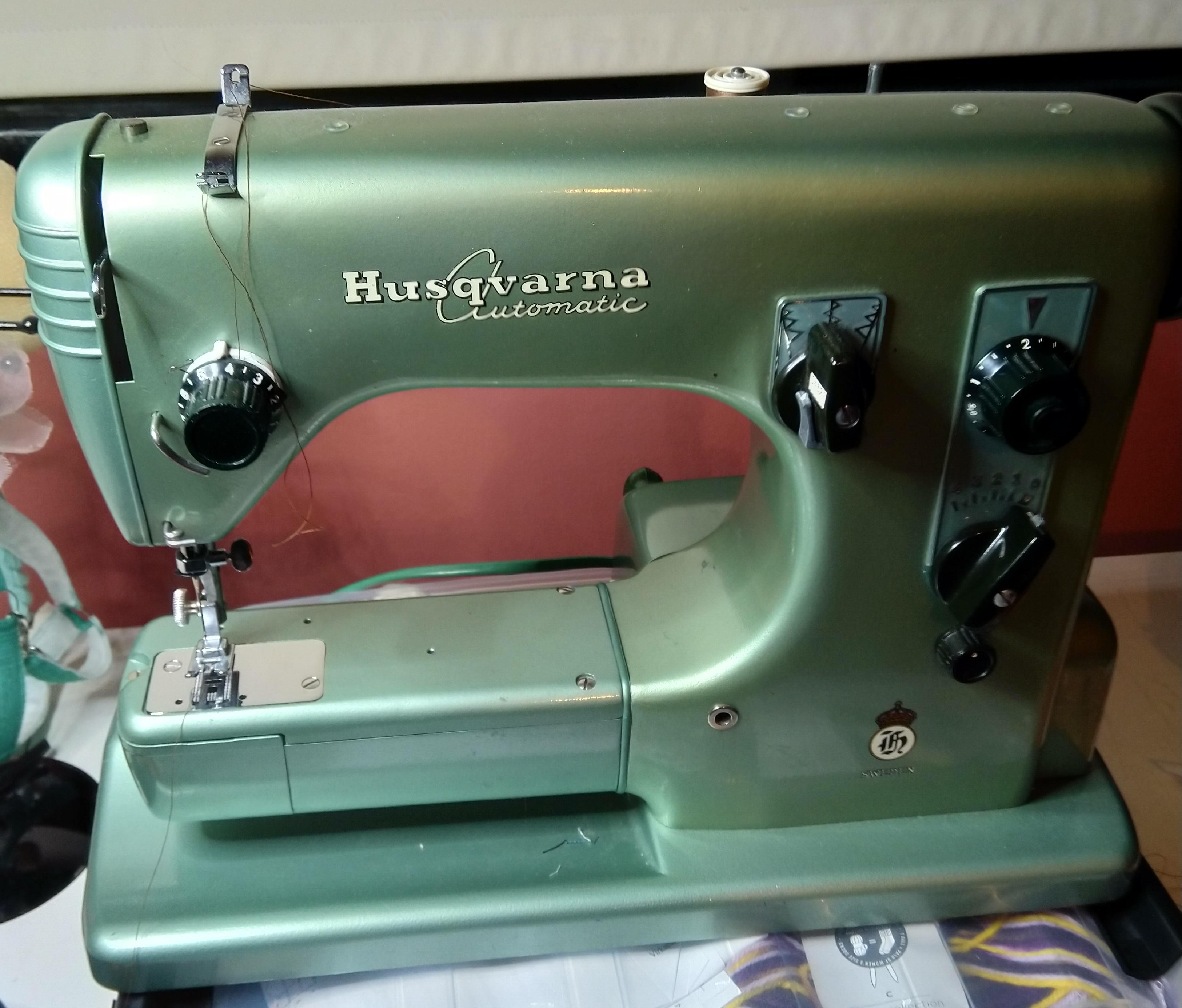 I just wanted to show you my beauty (Husqvarna Automatic 21e from 1950