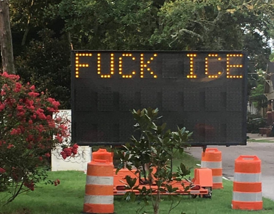 spotted on Poland Ave. by a friend this morning r/NewOrleans