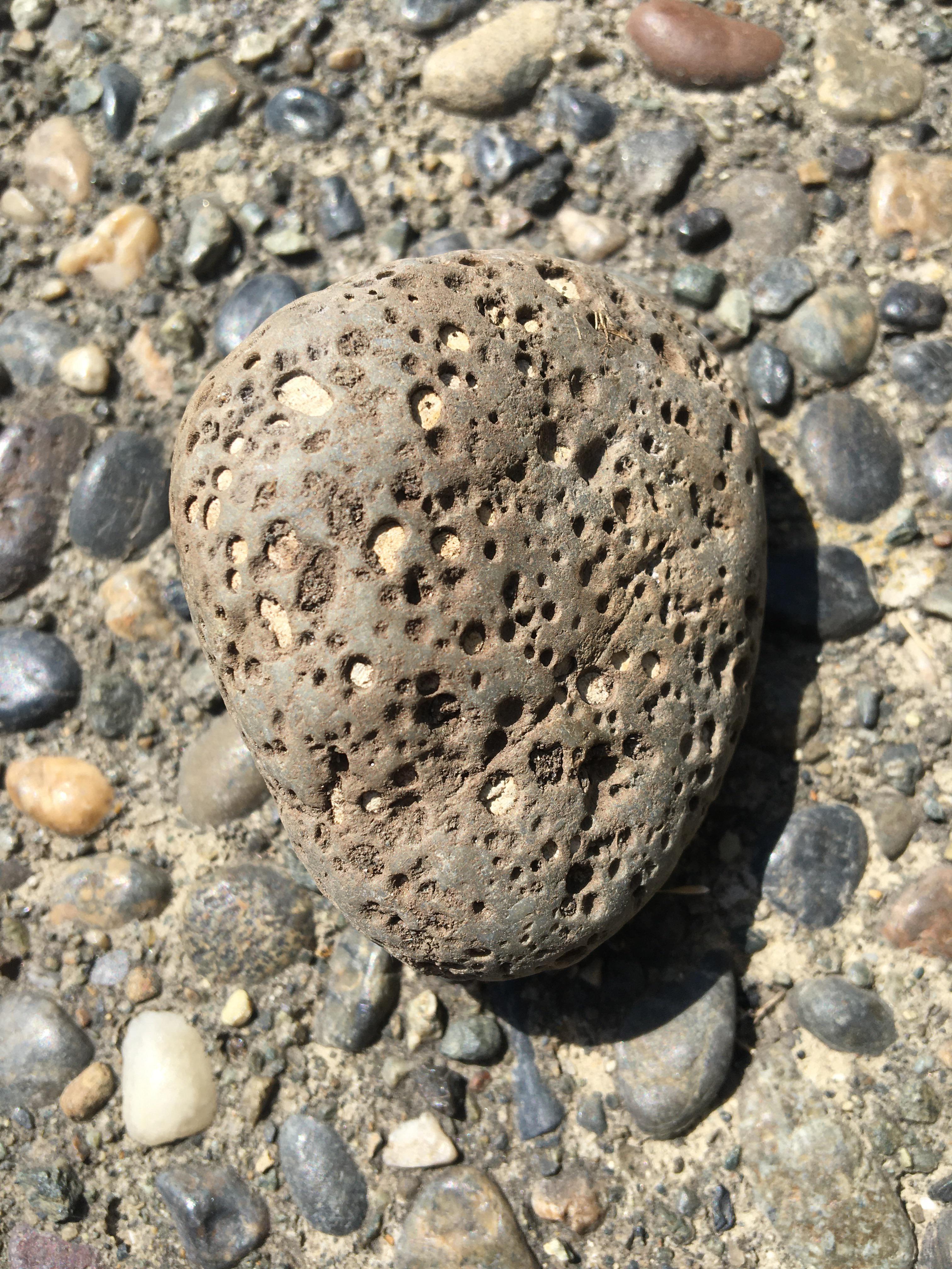 Anyone know what this is? r/rockhounds