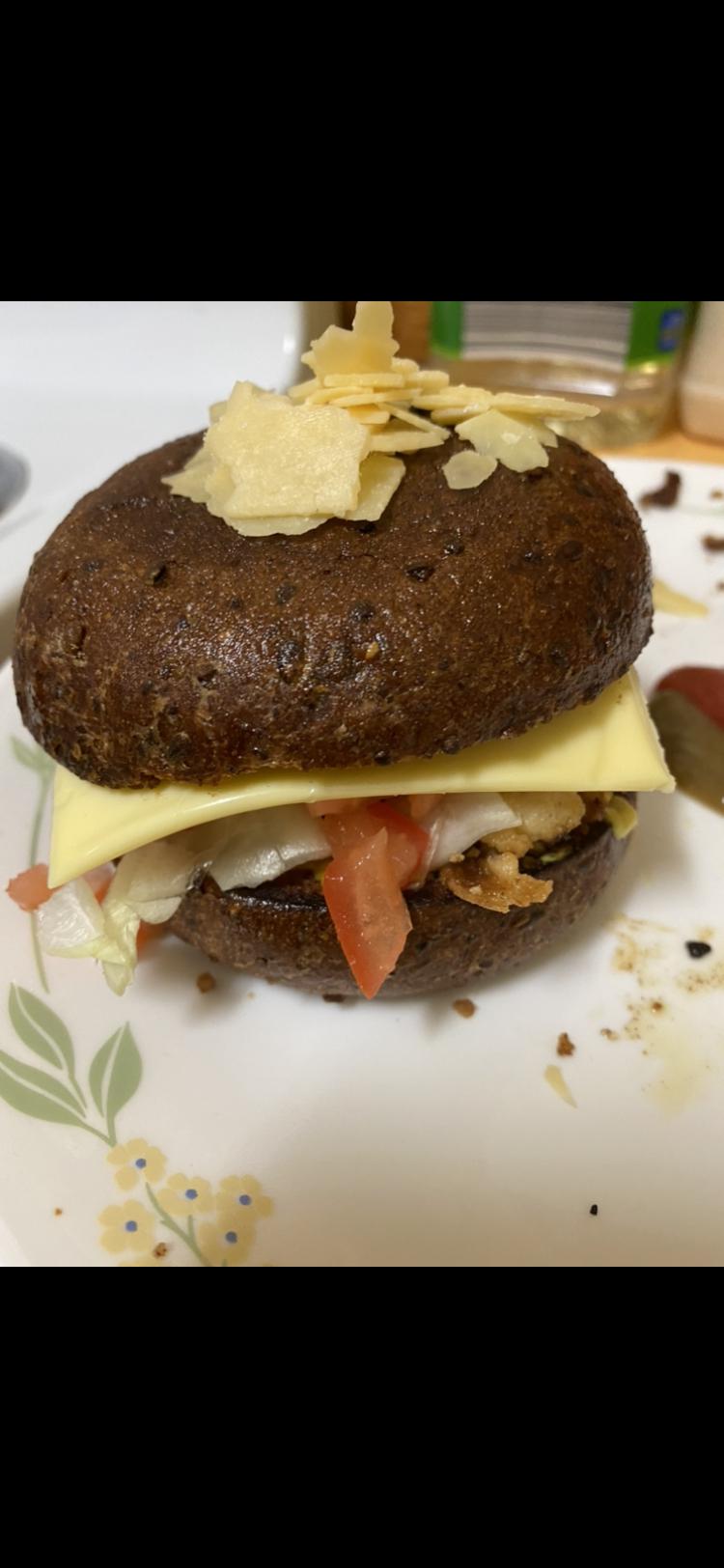 Made a Keto Burger using Aldi's Delish Burger Buns . . What do you