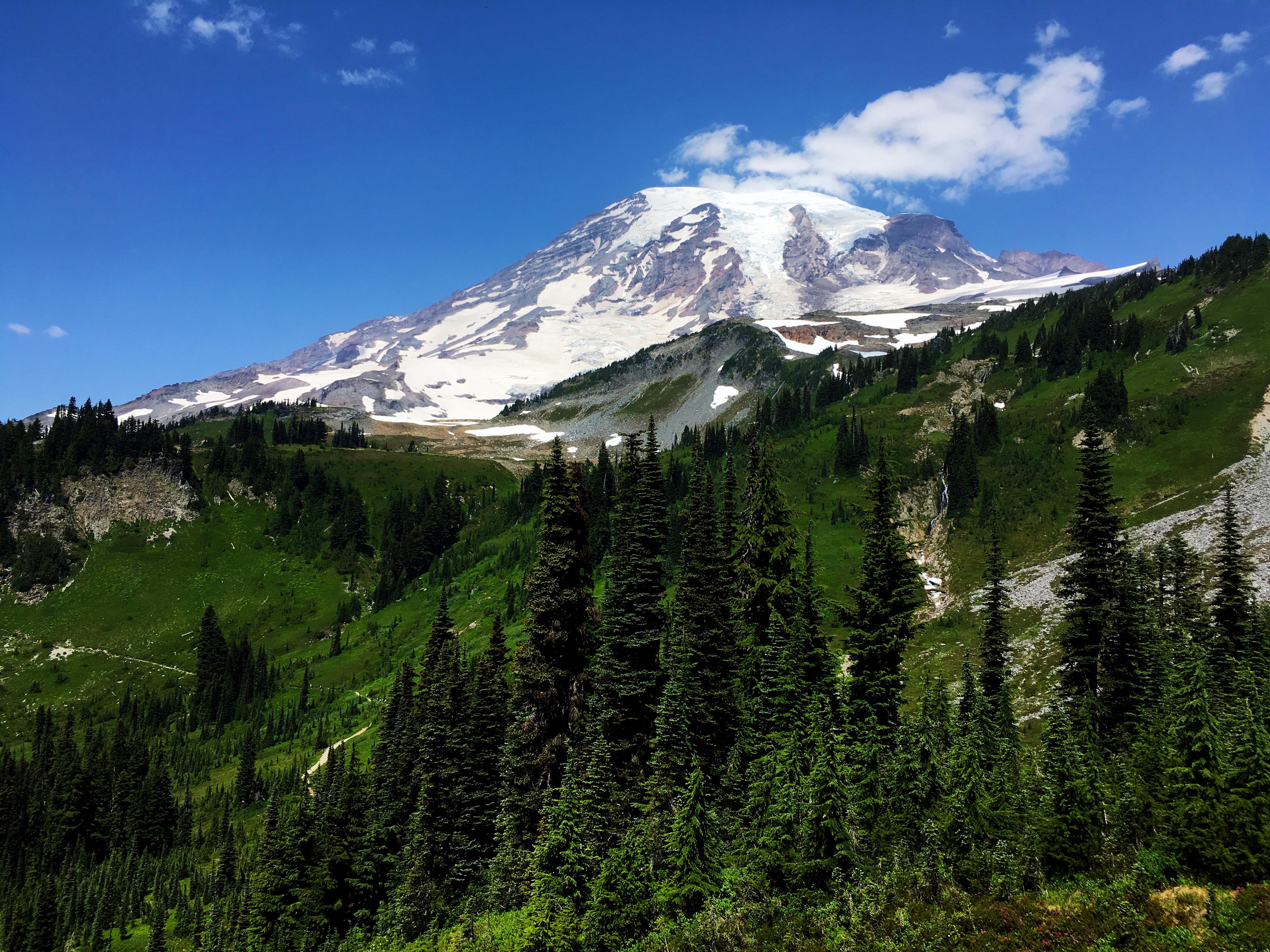 Mt. Rainier, WA [4032x3024] [OC] r/EarthPorn
