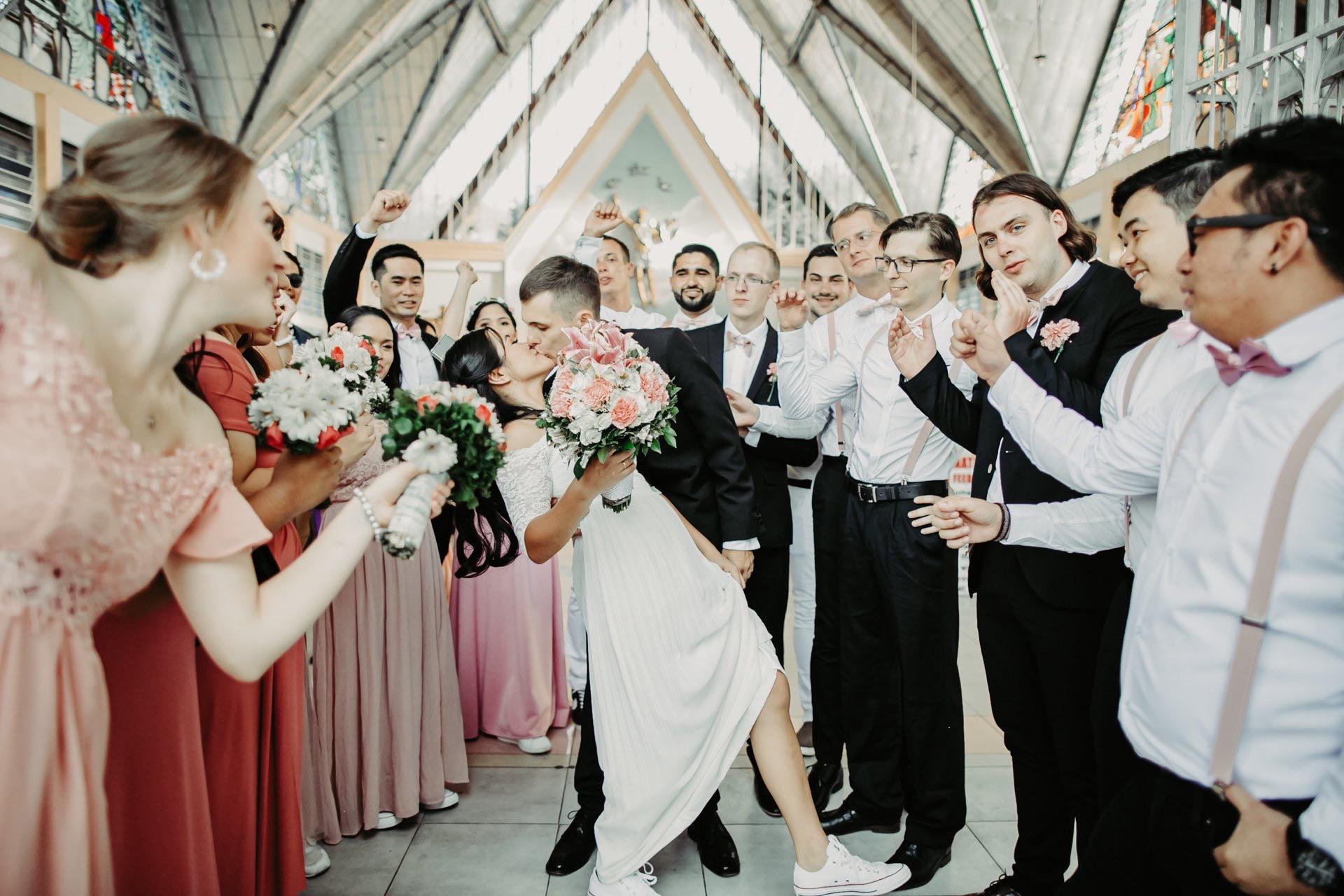 The story of 20 Europeans who came to the Philippines to