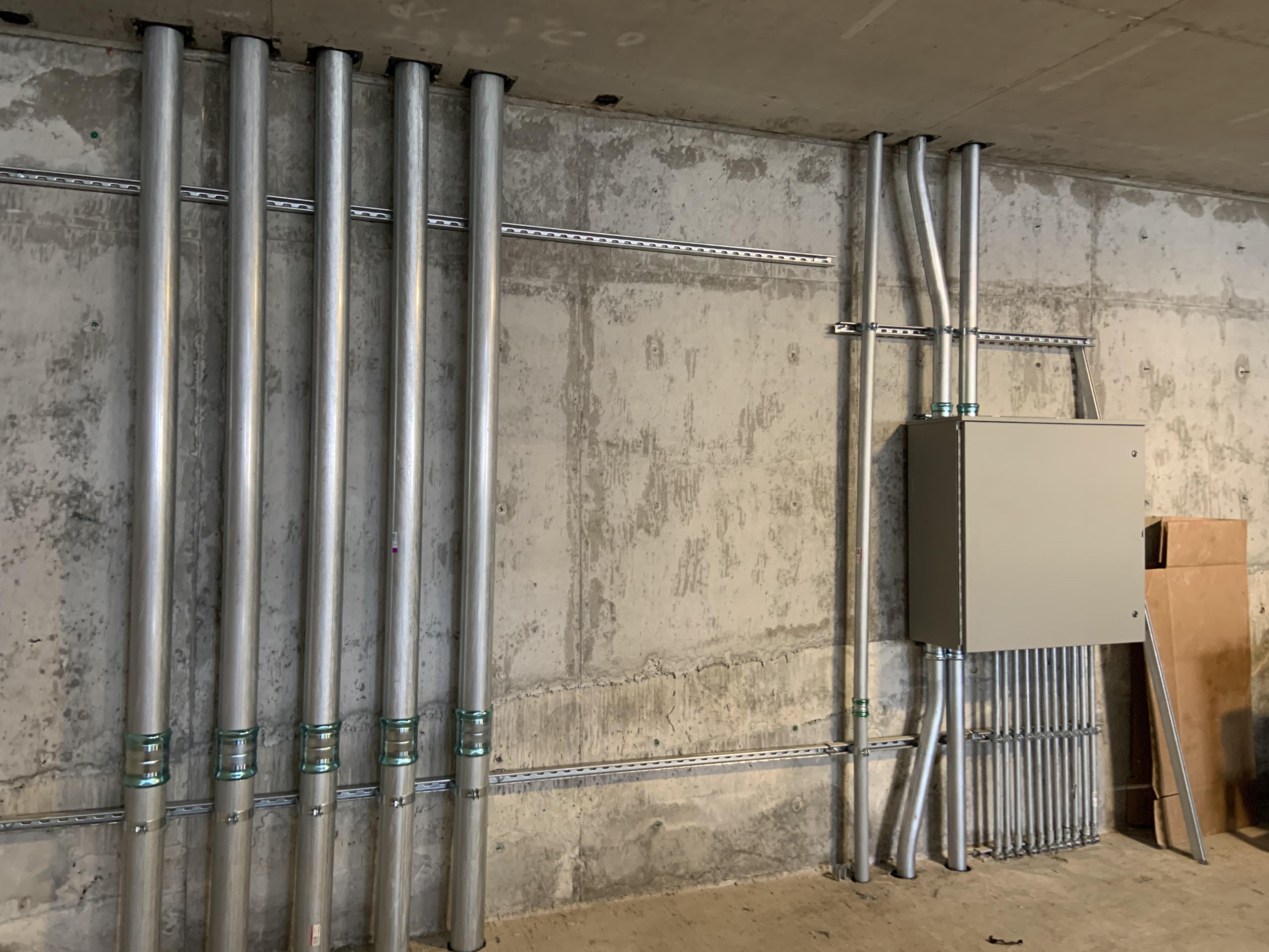 New build in Detroit, putting up 3 x 3 boxes with 3/4 in rigid. Also 2