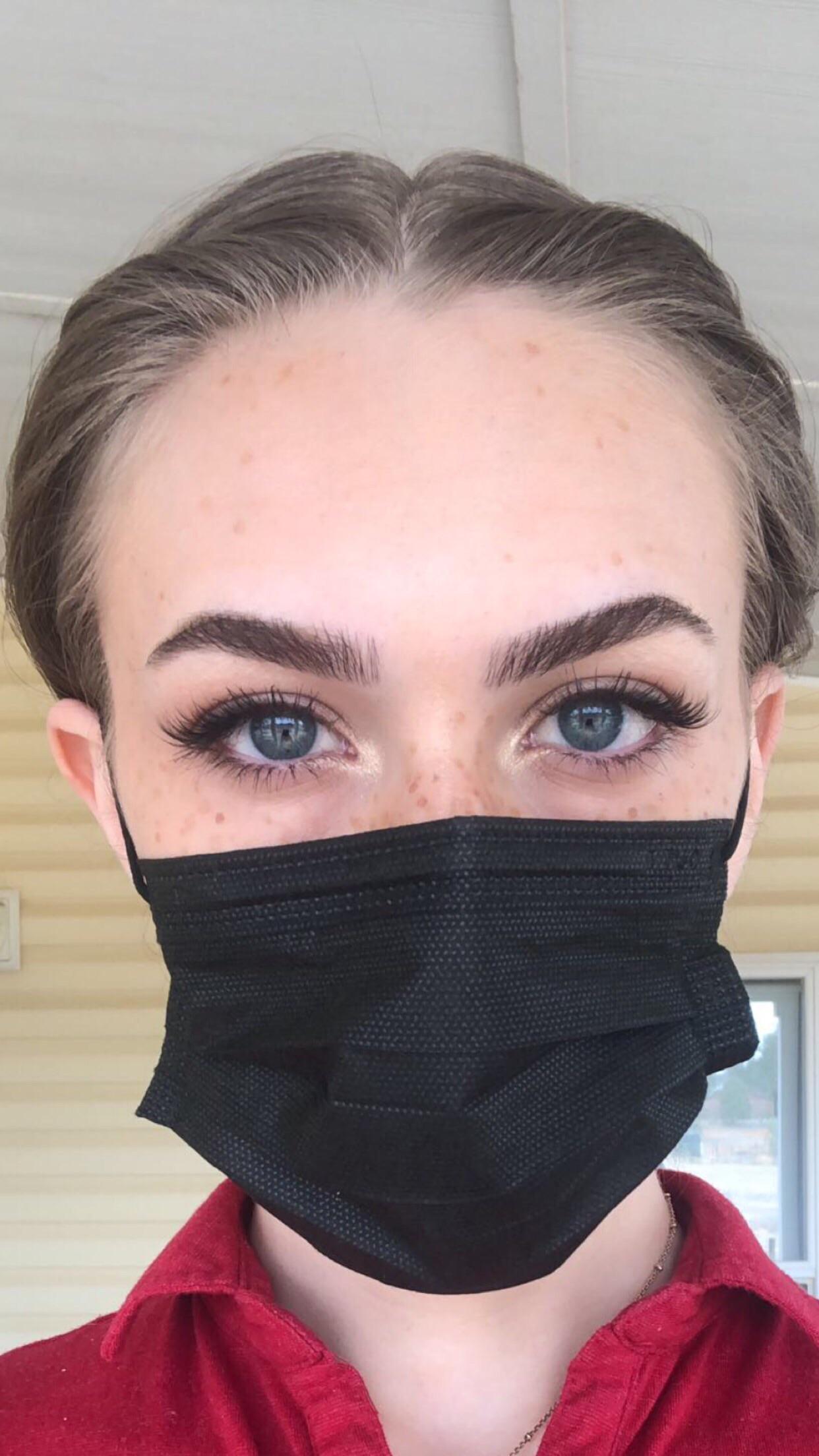mask selfie before work ) r/DemEyesDoe
