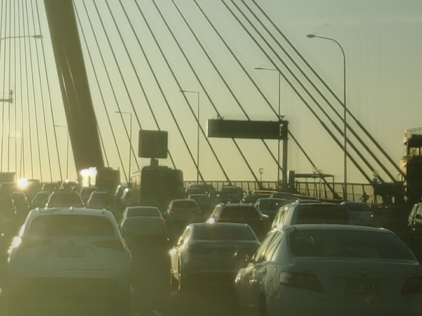 PSA Banked up Traffic across Anzac Bridge today avoid if possible sydney